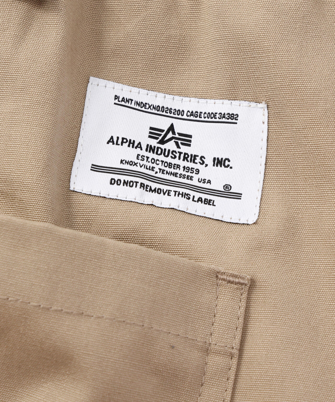 RELAXED LIGHTWEIGHT PANT