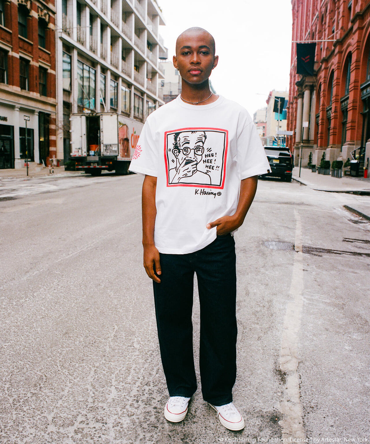 Keith Haring X Alpha GRAPHIC TEE HEE HEE / グラフィック ティーシャツ ヘヘ