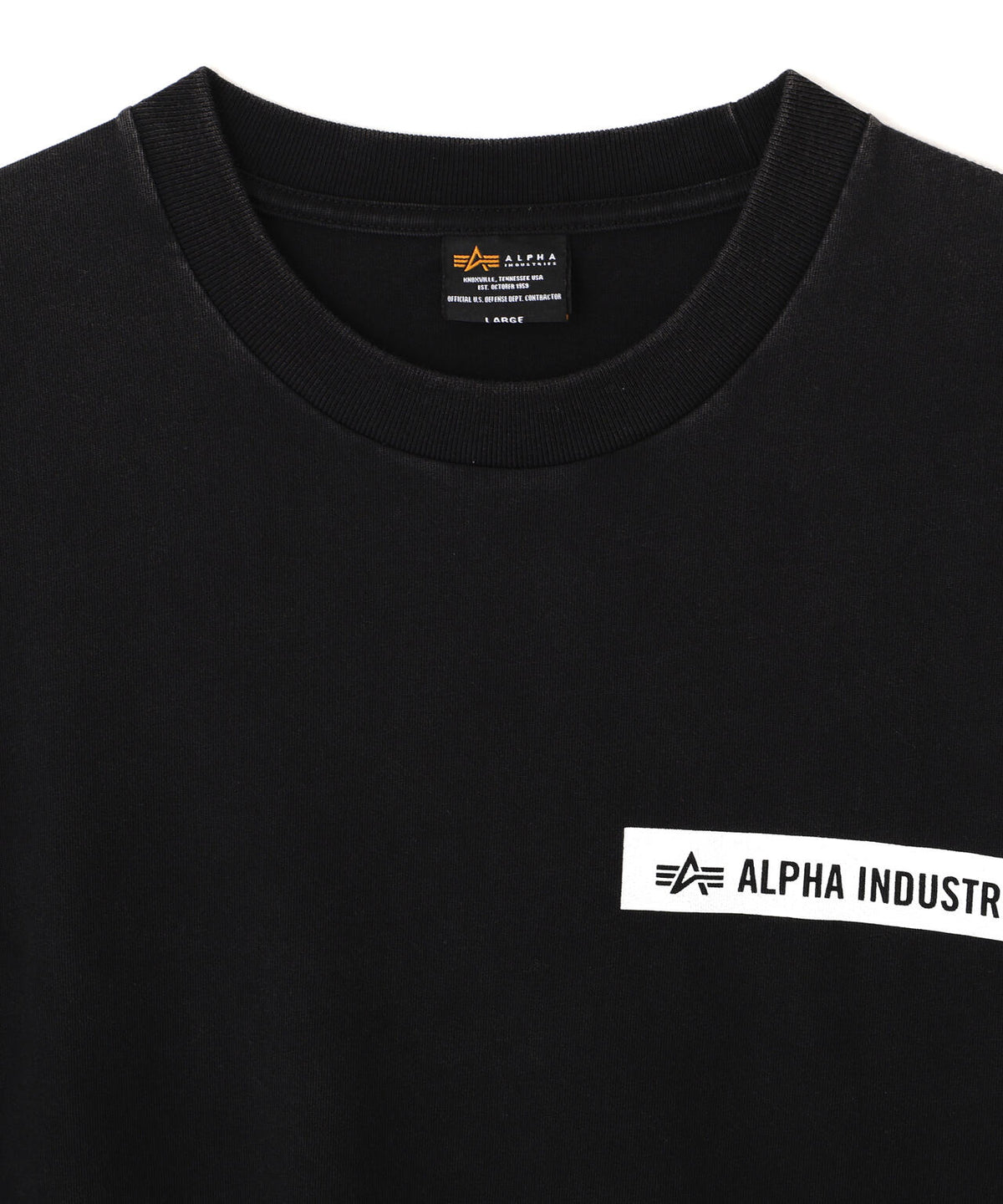 SITTING PRETTY T‐SHIRT / シッティングプリティ ティーシャツ