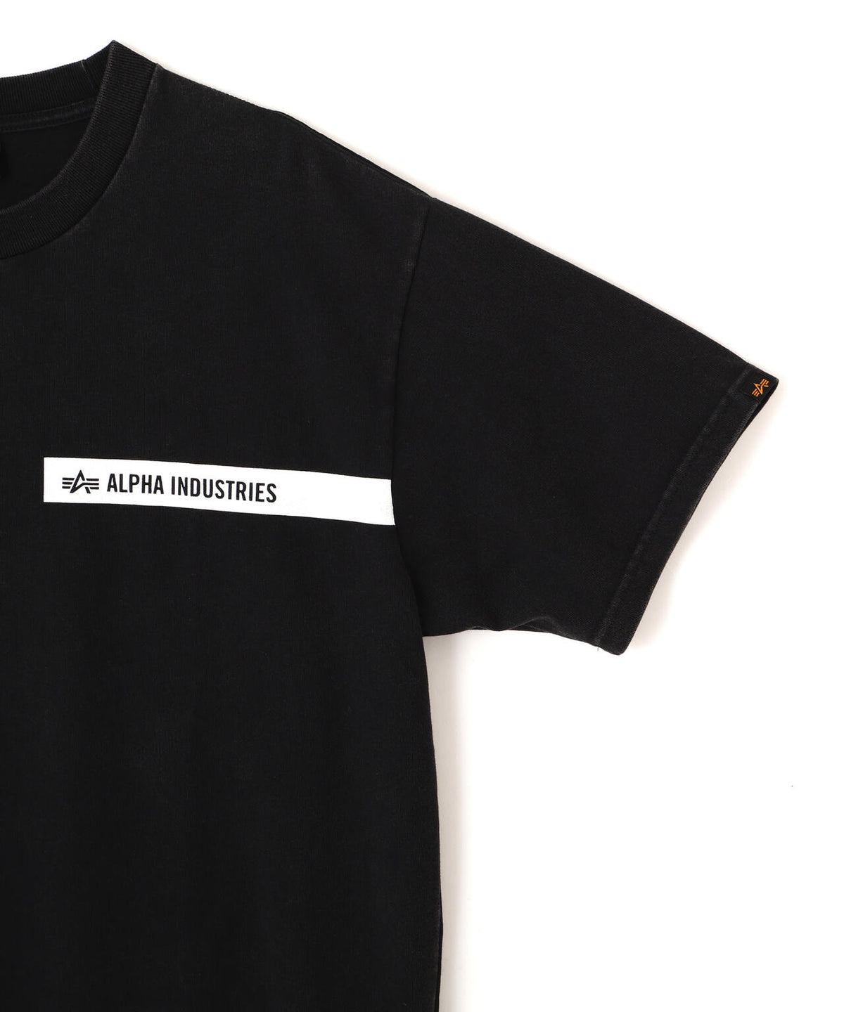 SITTING PRETTY T‐SHIRT / シッティングプリティ ティーシャツ