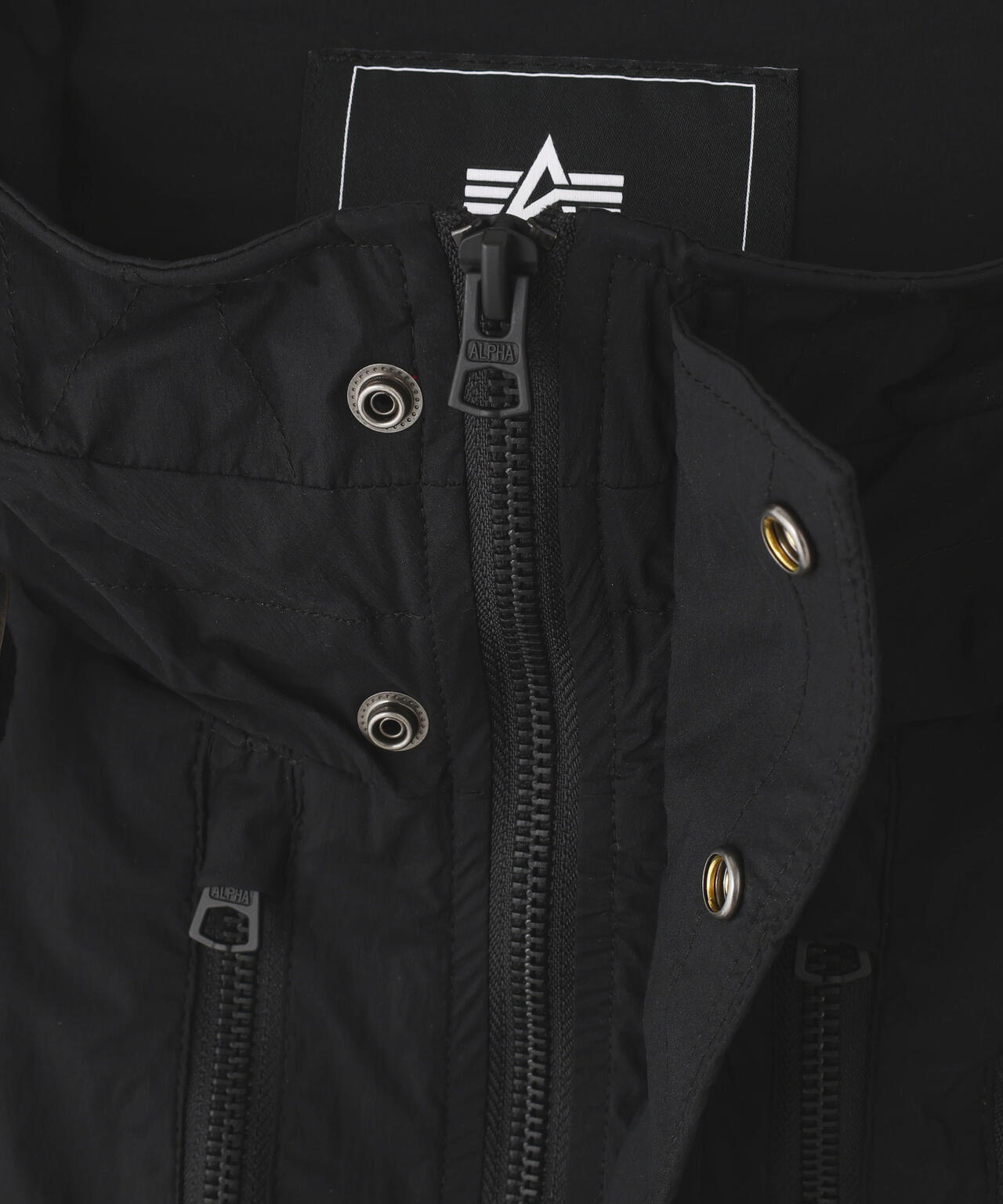 White Mountaineering × Alpha|HOODED COAT