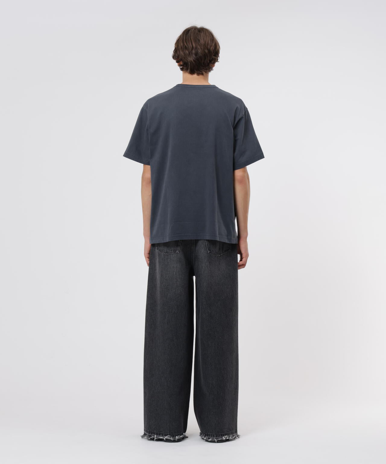 187cm C:80 W:70 H:91 着用サイズ:L