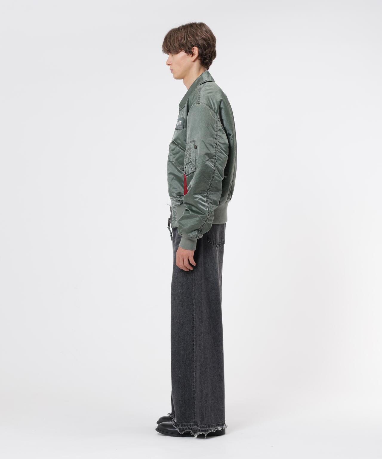 187cm C:80 W:70 H:91 着用サイズ:L