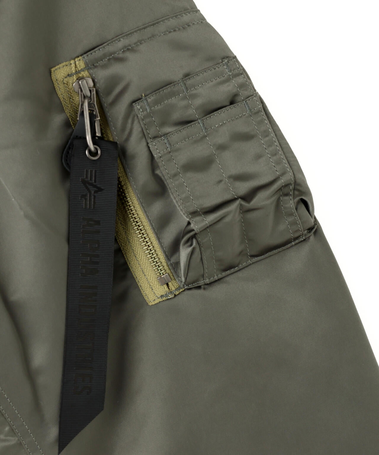 1960S MA‐1 HERITAGE FIT FLIGHT JACKET
