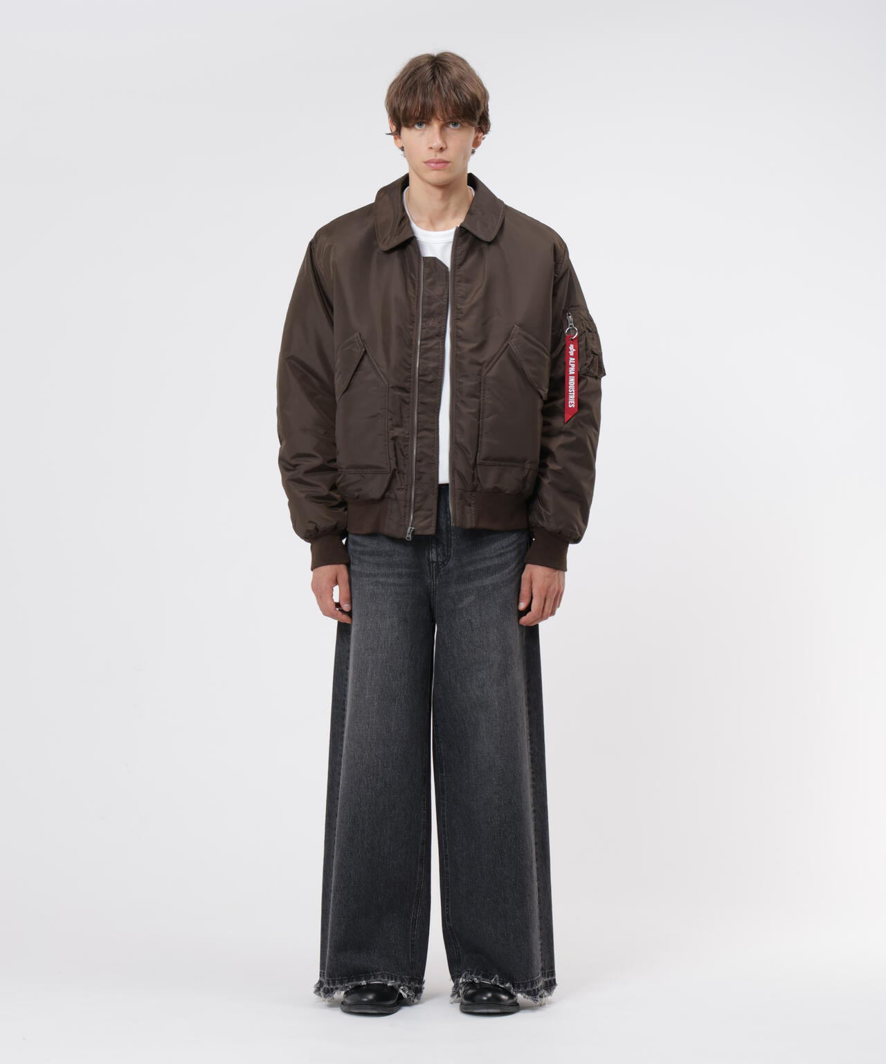 187cm C:80 W:70 H:91 着用サイズ:L