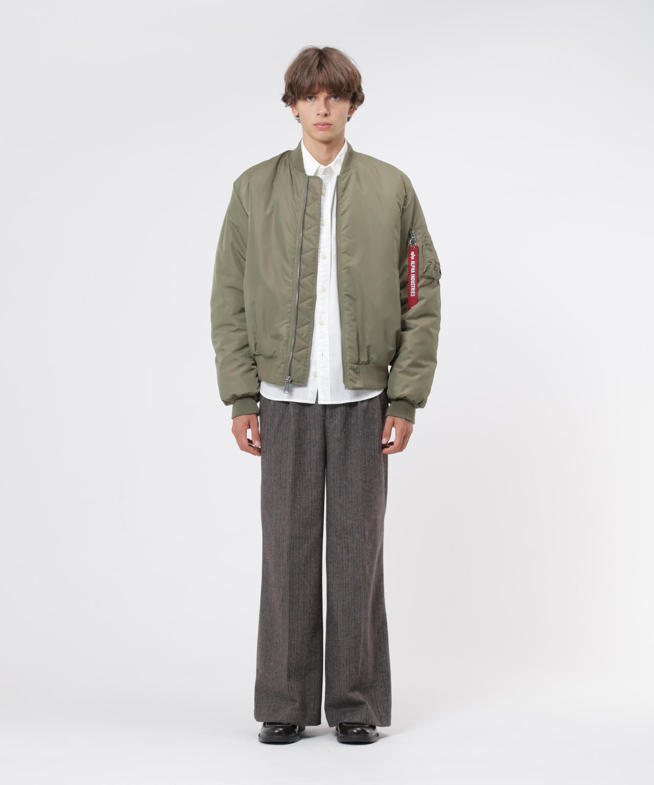 187cm C:80 W:70 H:91 着用サイズ:L
