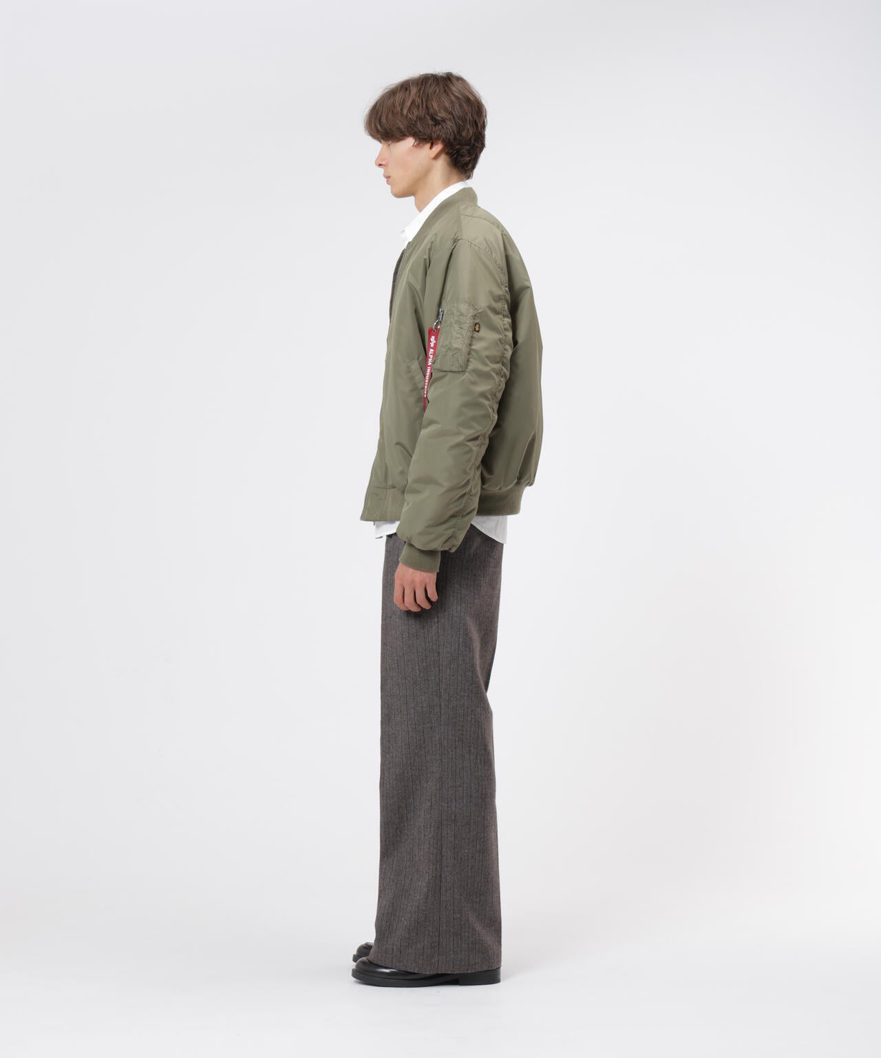 187cm C:80 W:70 H:91 着用サイズ:L
