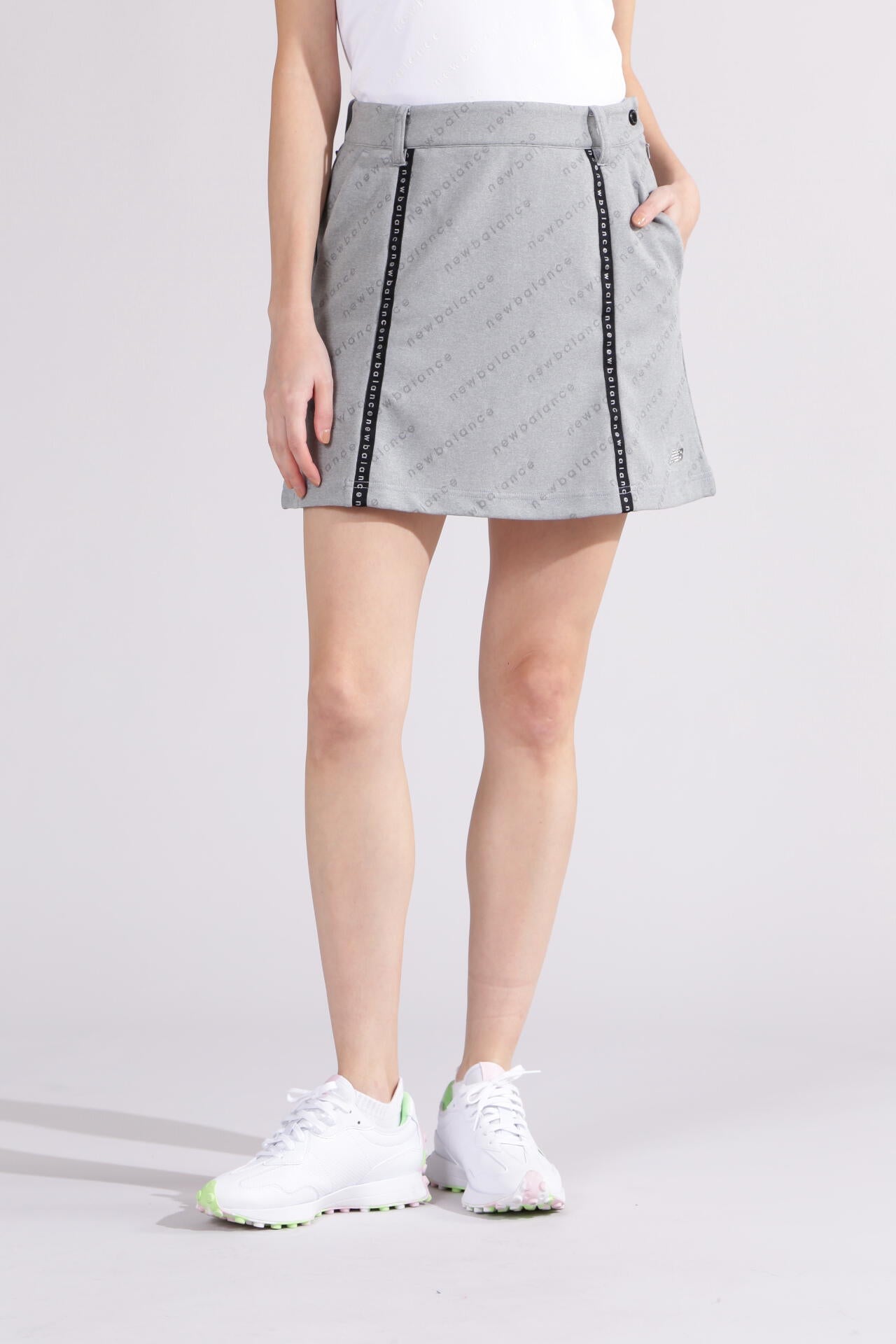 直営店舗限定】バイアスロゴ スウェット スカート (WOMENS) | new