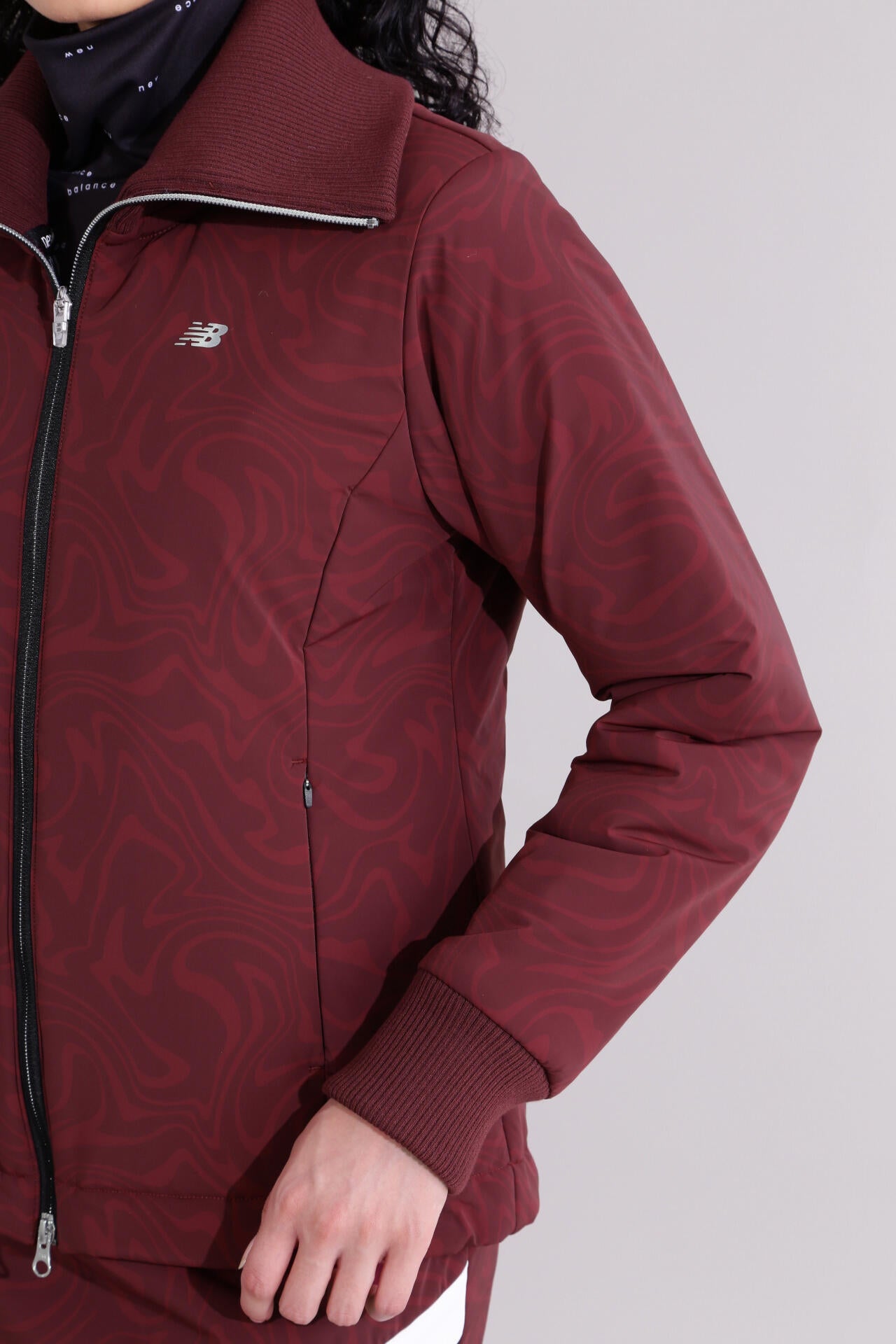 直営店舗限定】マーブル柄 フルジップ 中綿 ブルゾン (WOMENS) | new