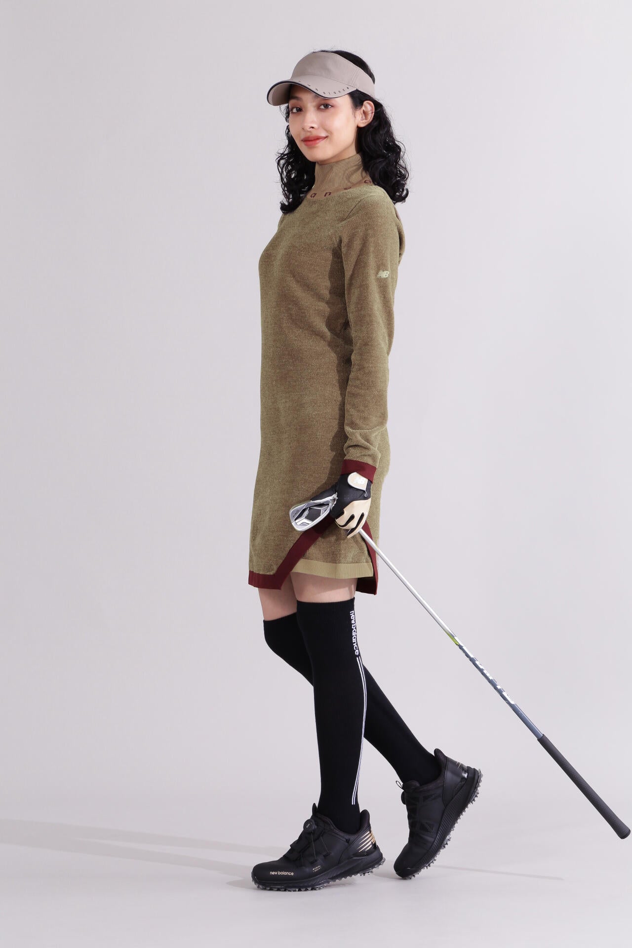 ニューバランスゴルフ　ニットワンピース 直営店舗限定】モックネック ニット ワンピース (WOMENS) | new