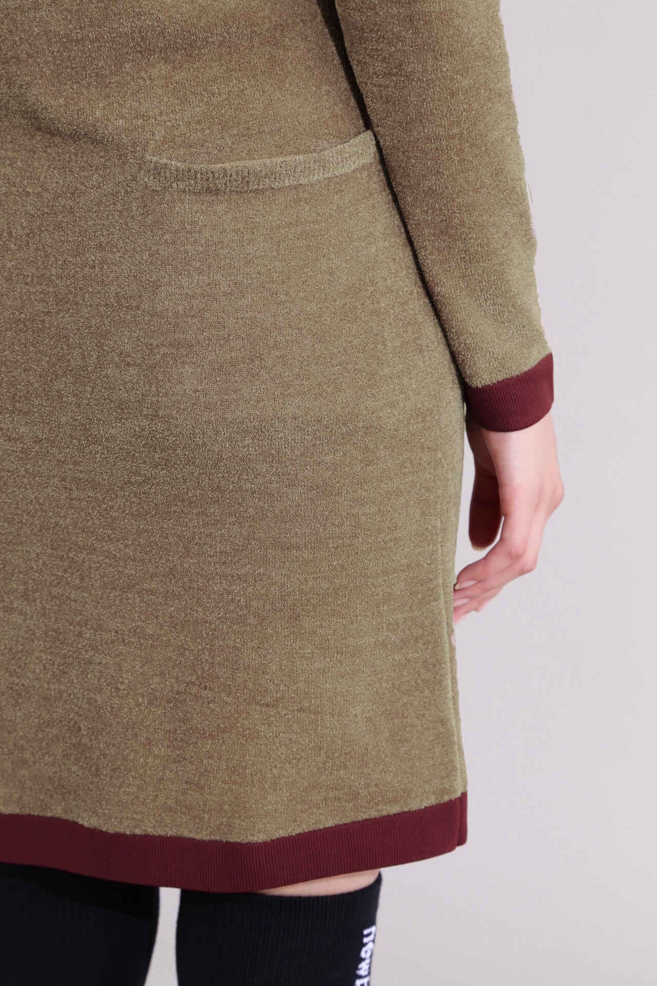 【直営店舗限定】モックネック ニット ワンピース (WOMENS)