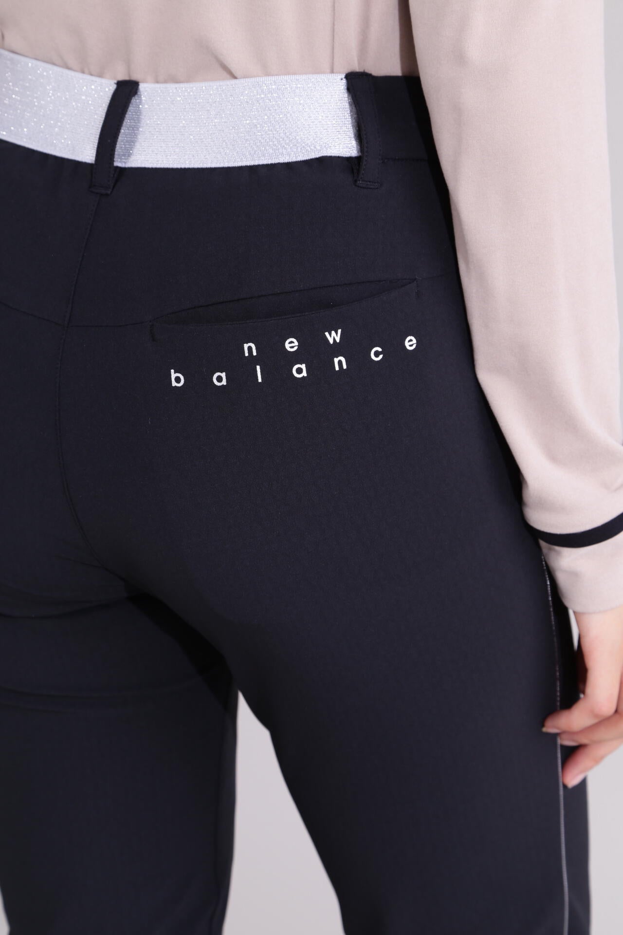 【直営店舗限定】4WAYストレッチ スリム ロングパンツ (WOMENS)