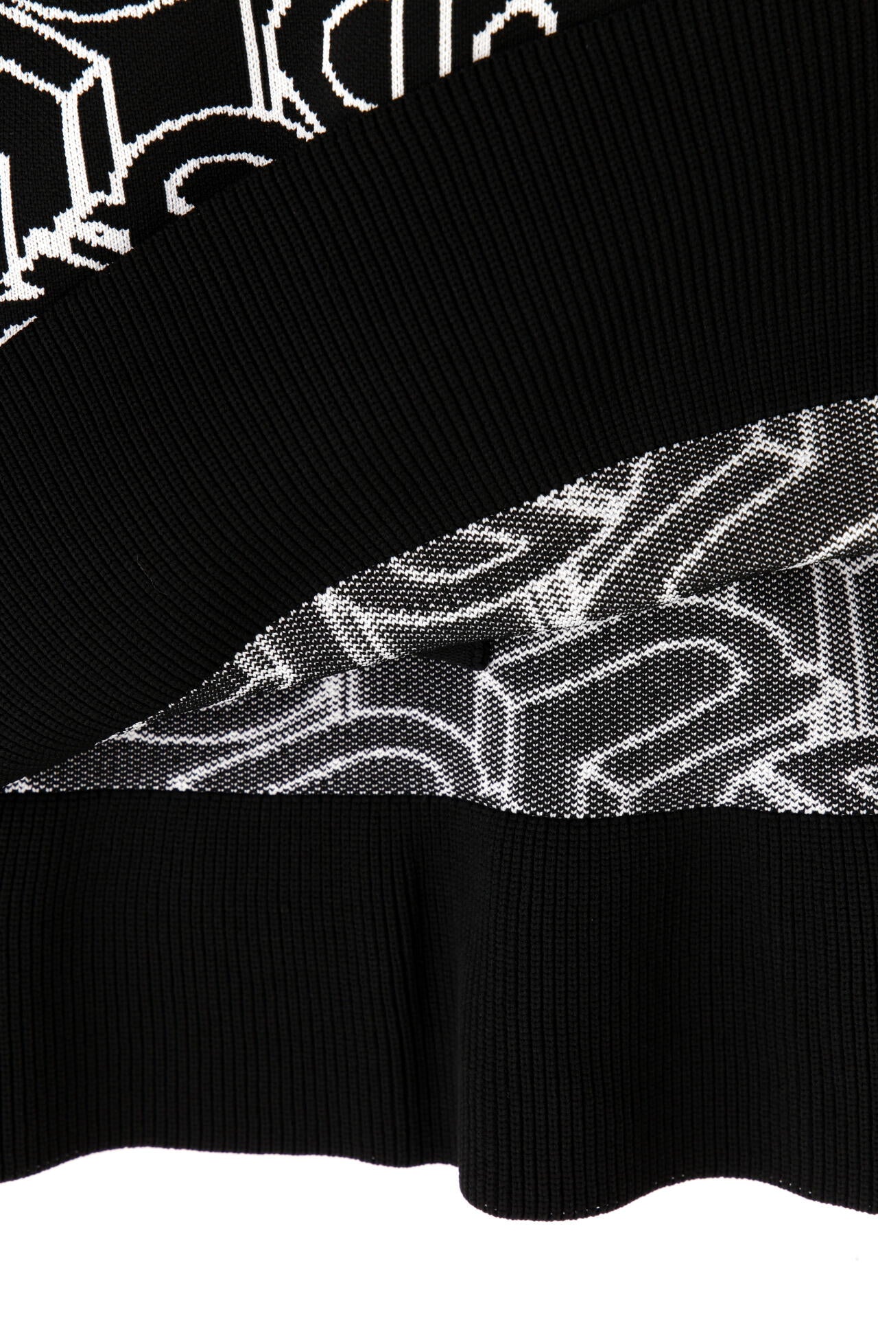 cb986f27-9880-5753-8beb-b209ab1d549f_Image