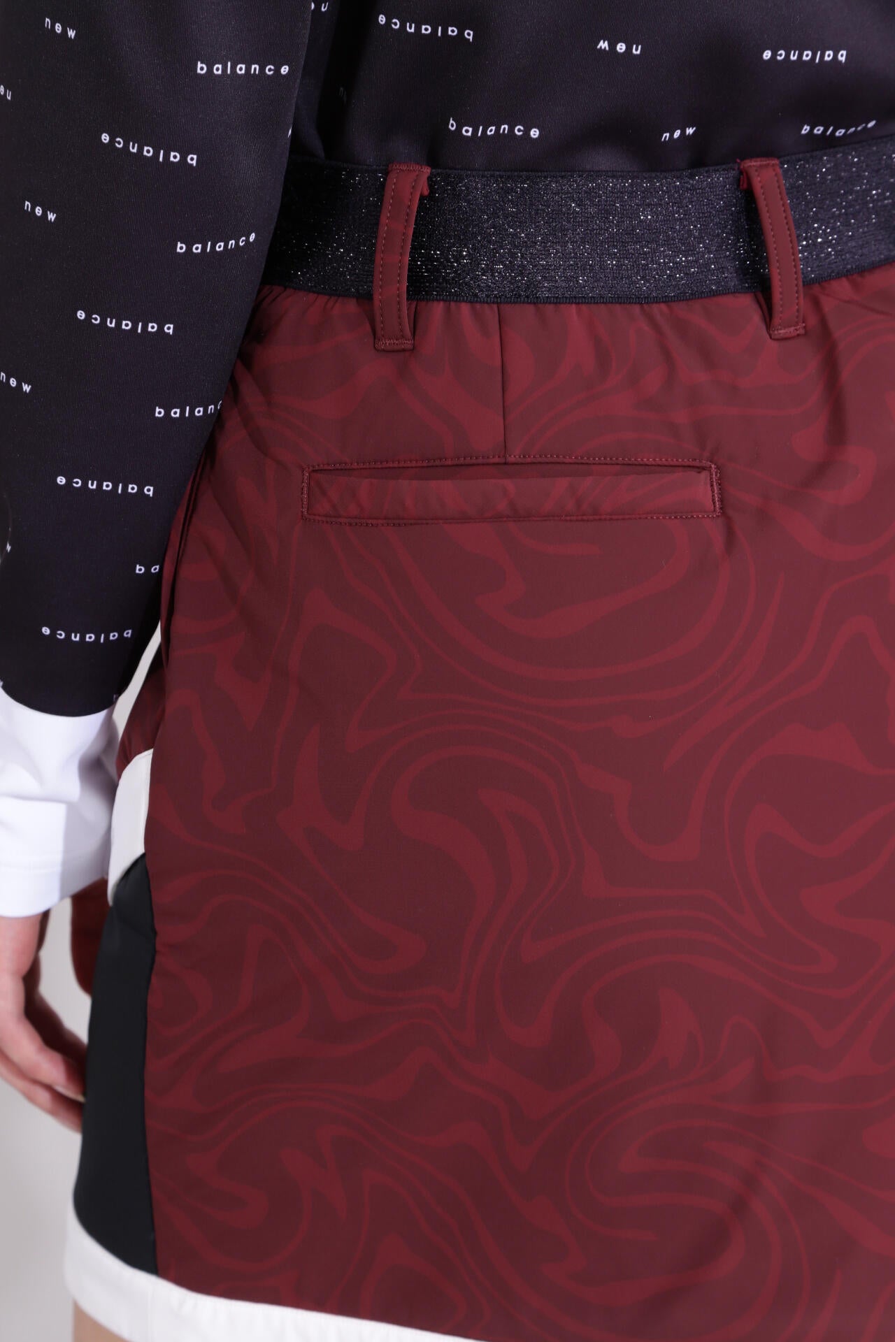 直営店舗限定】マーブル柄 中綿 スカート (WOMENS) | new balance golf