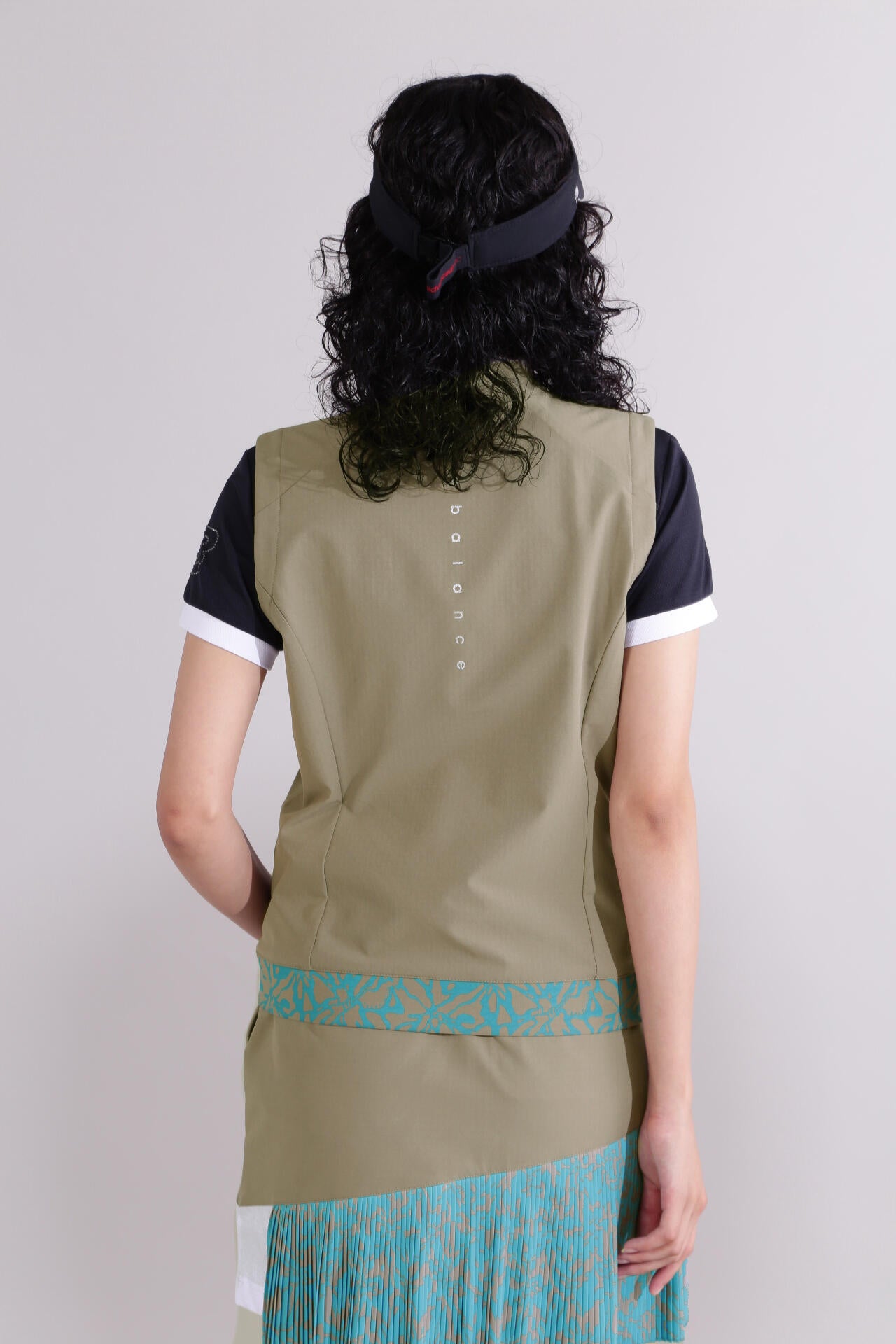 【直営店舗限定】フルジップ ウインド ベスト (WOMENS)