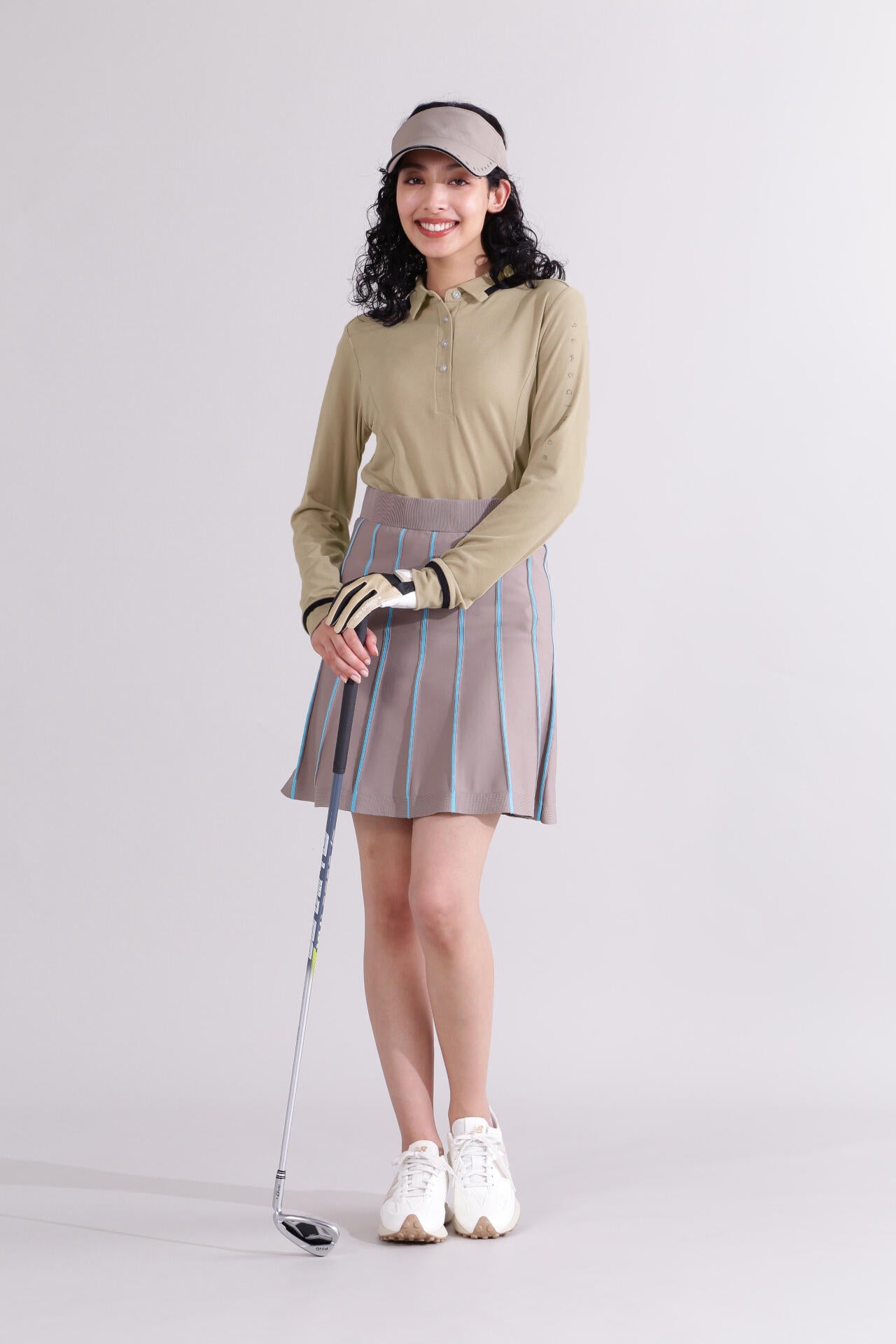 【直営店舗限定】吸湿発熱 長袖 カラーシャツ (WOMENS)