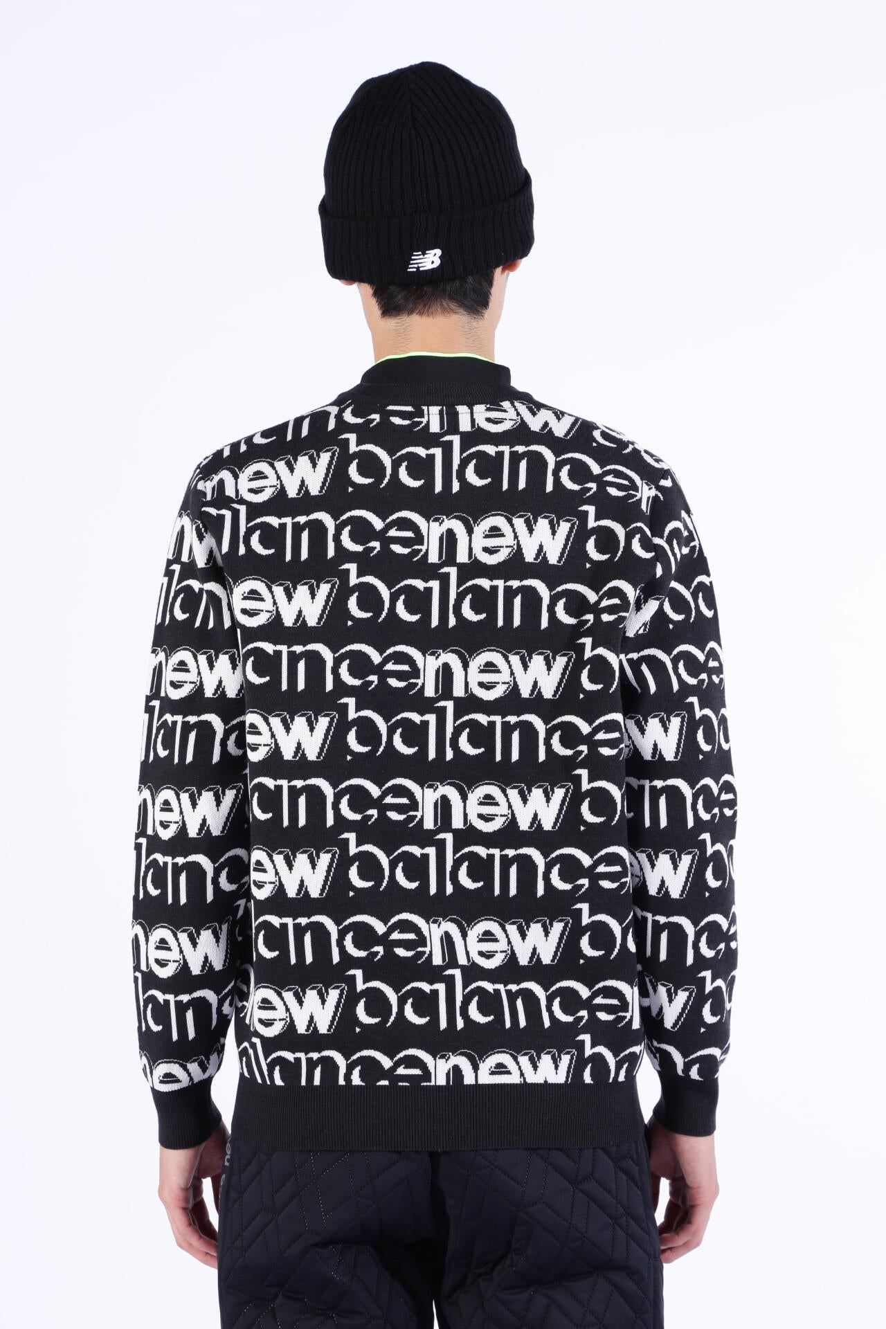 極美品・23AW✨ニューバランスゴルフ　ハイネックニット　遠赤外線蓄熱保温　L位 遠赤外線蓄熱保温 クルーネック ニット プルオーバー (MENS SPORT