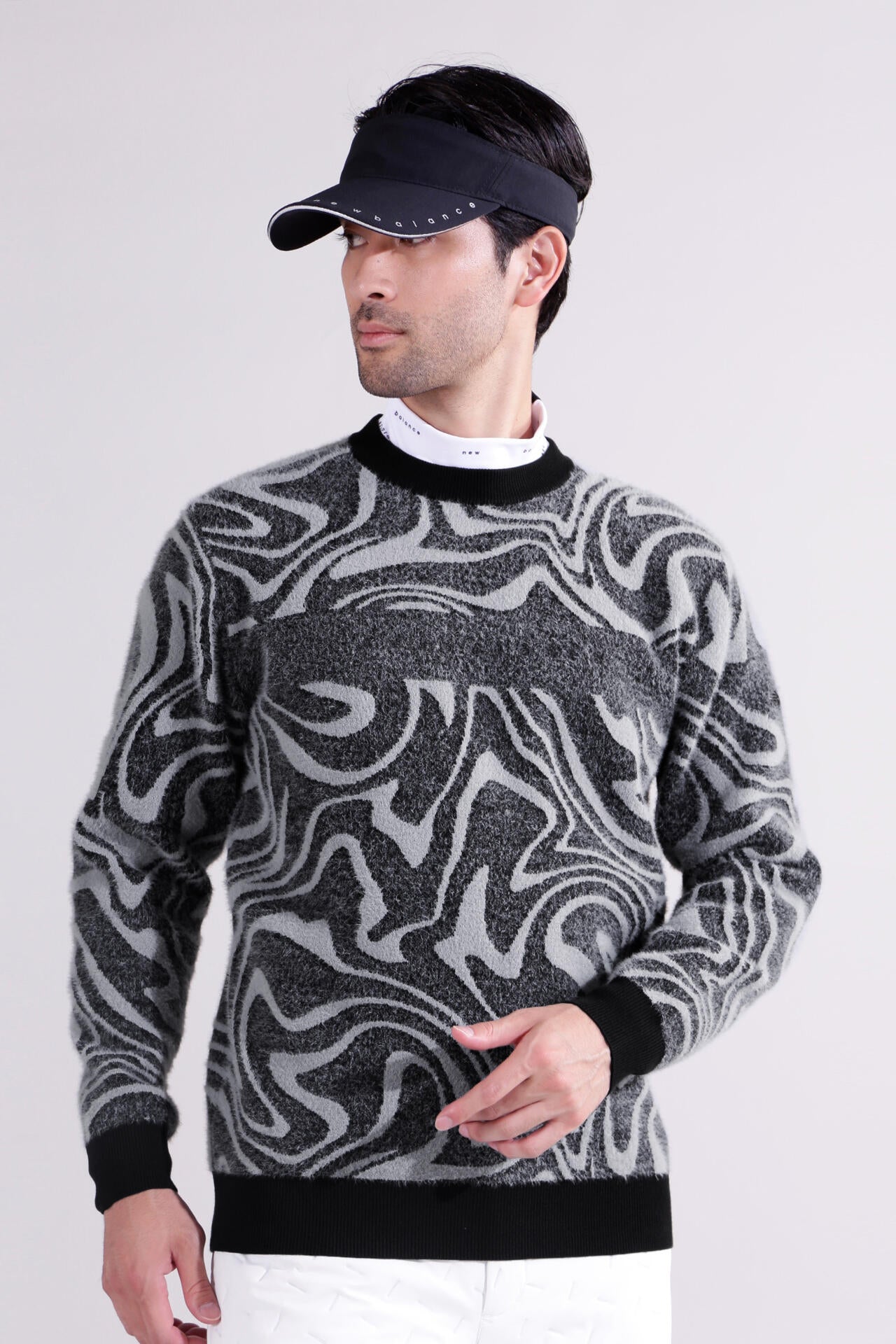 【直営店舗限定】マーブル柄 モックネック ニット プルオーバー (MENS)