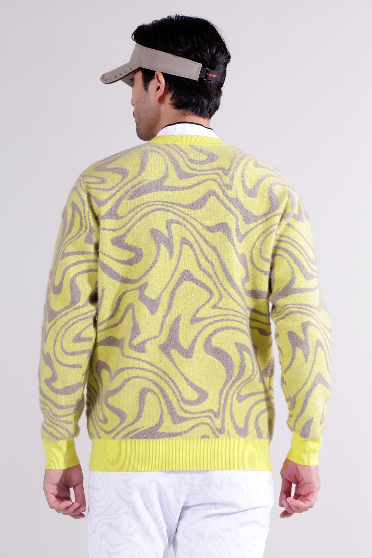 【直営店舗限定】マーブル柄 モックネック ニット プルオーバー (MENS)