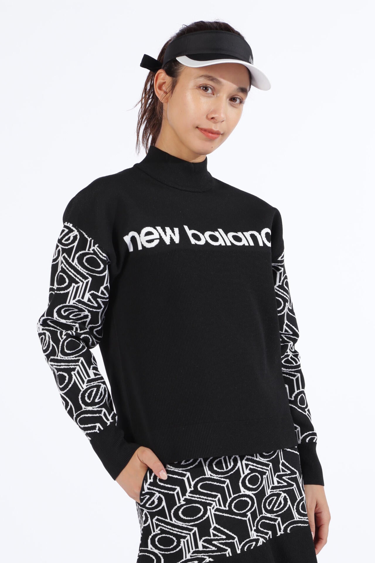 スタンディングロゴ モックネック ニット プルオーバー (WOMENS SPORT