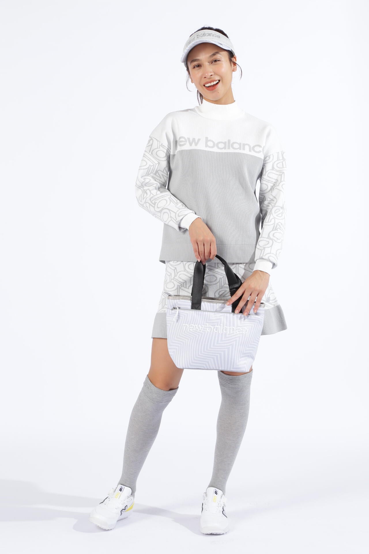 スタンディングロゴ モックネック ニット プルオーバー (WOMENS SPORT