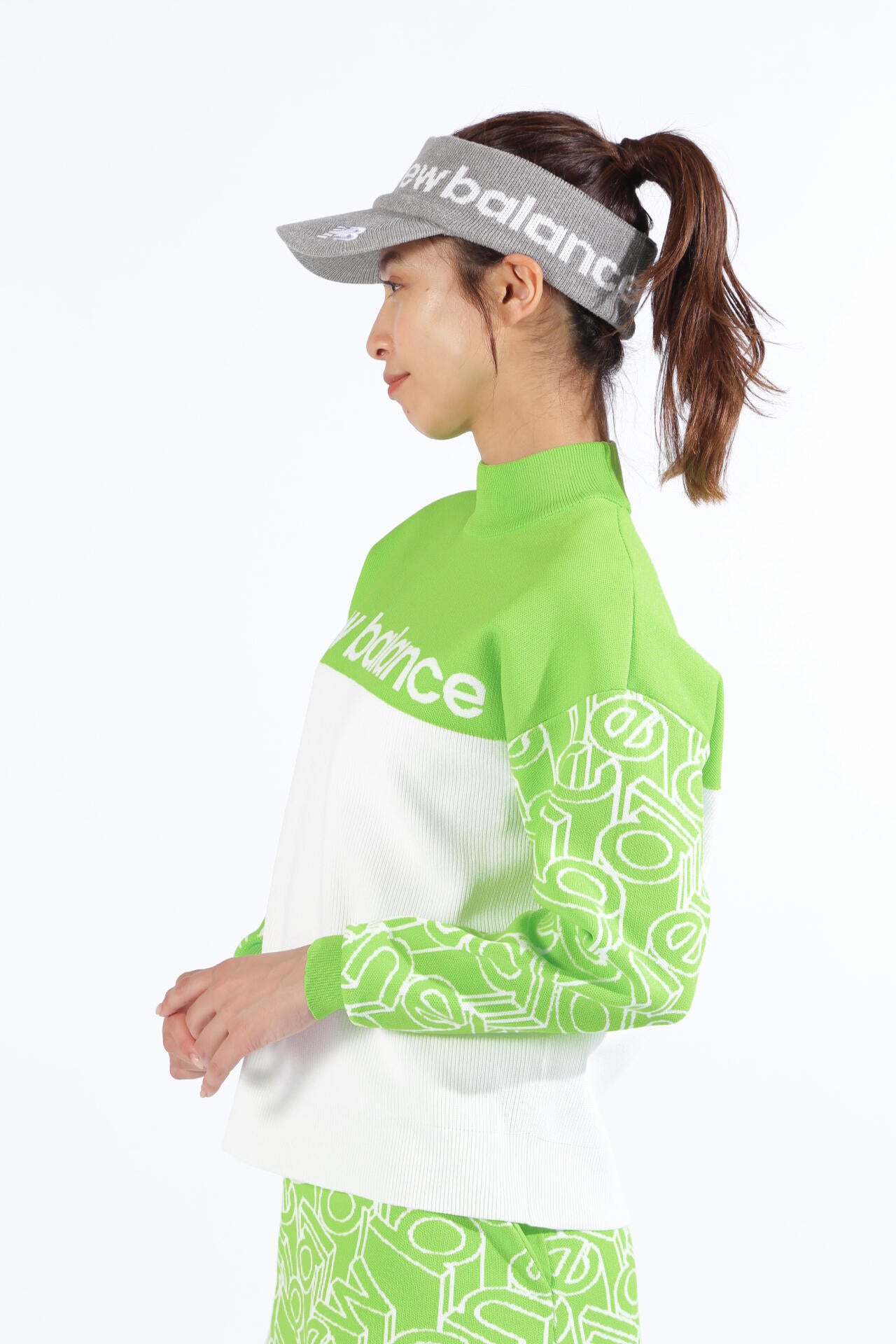 スタンディングロゴ モックネック ニット プルオーバー (WOMENS SPORT