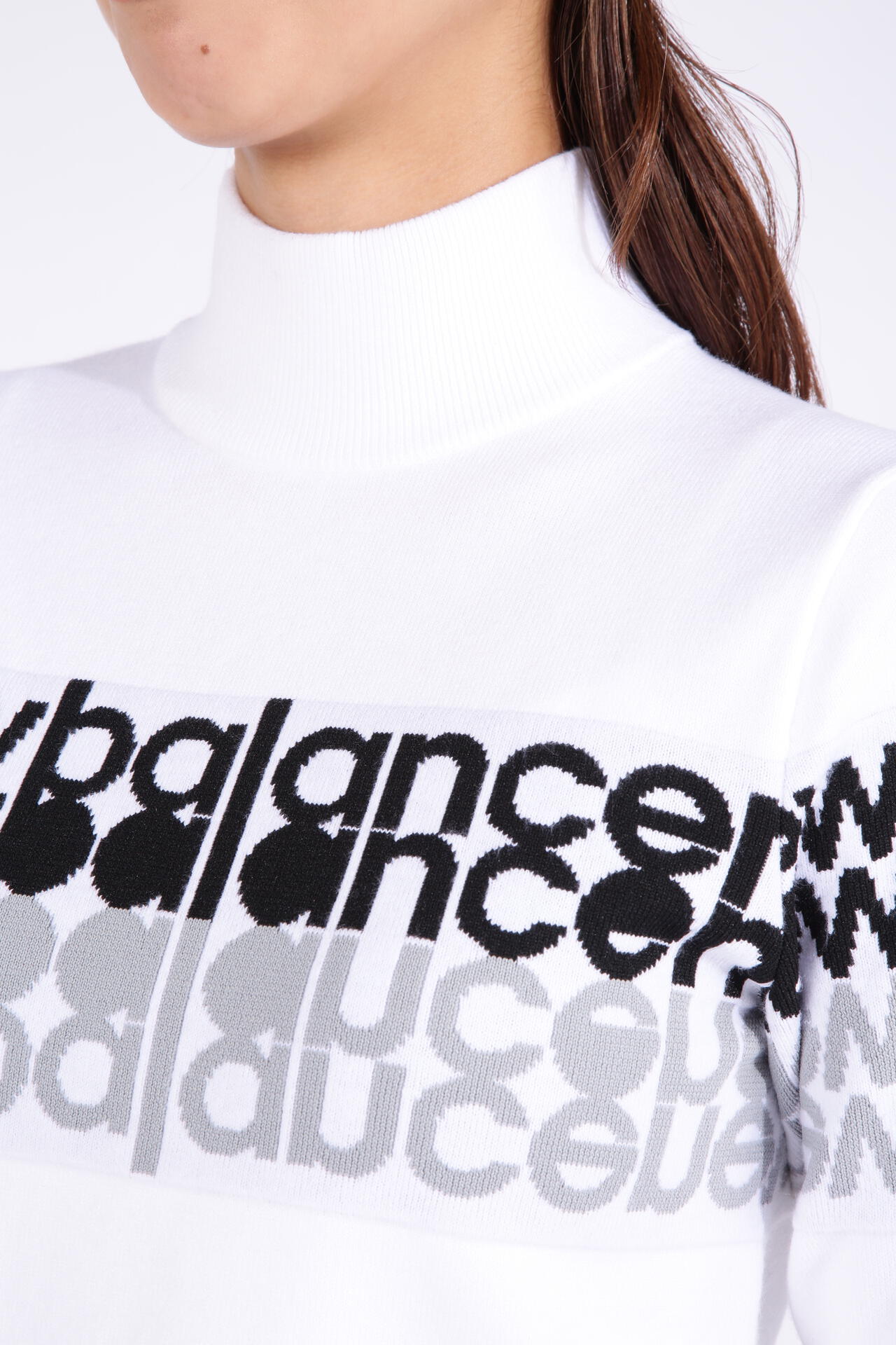 遠赤外線蓄熱保温 タイプライターロゴ ハイネック ニット プルオーバー