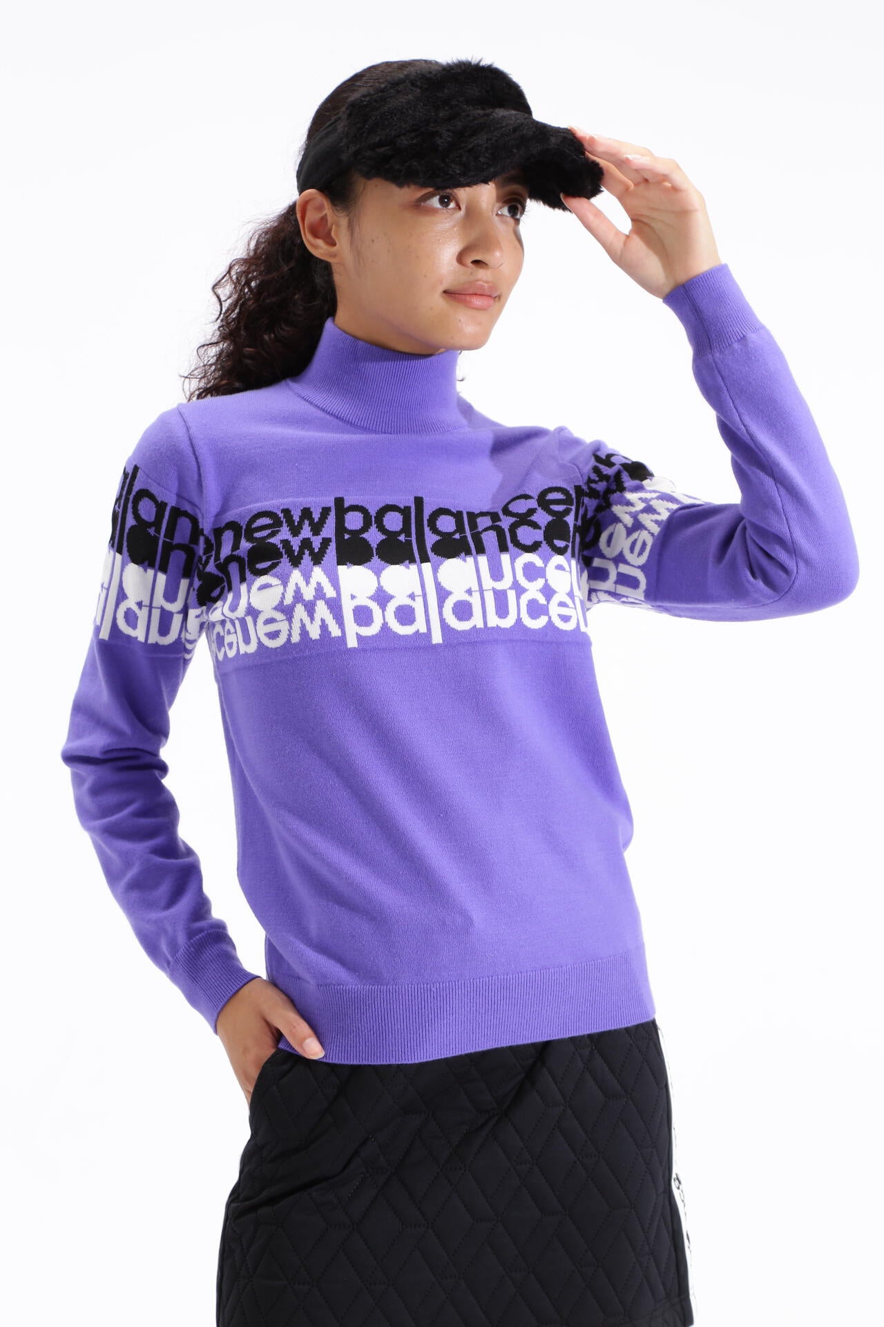 遠赤外線蓄熱保温 タイプライターロゴ ハイネック ニット プルオーバー