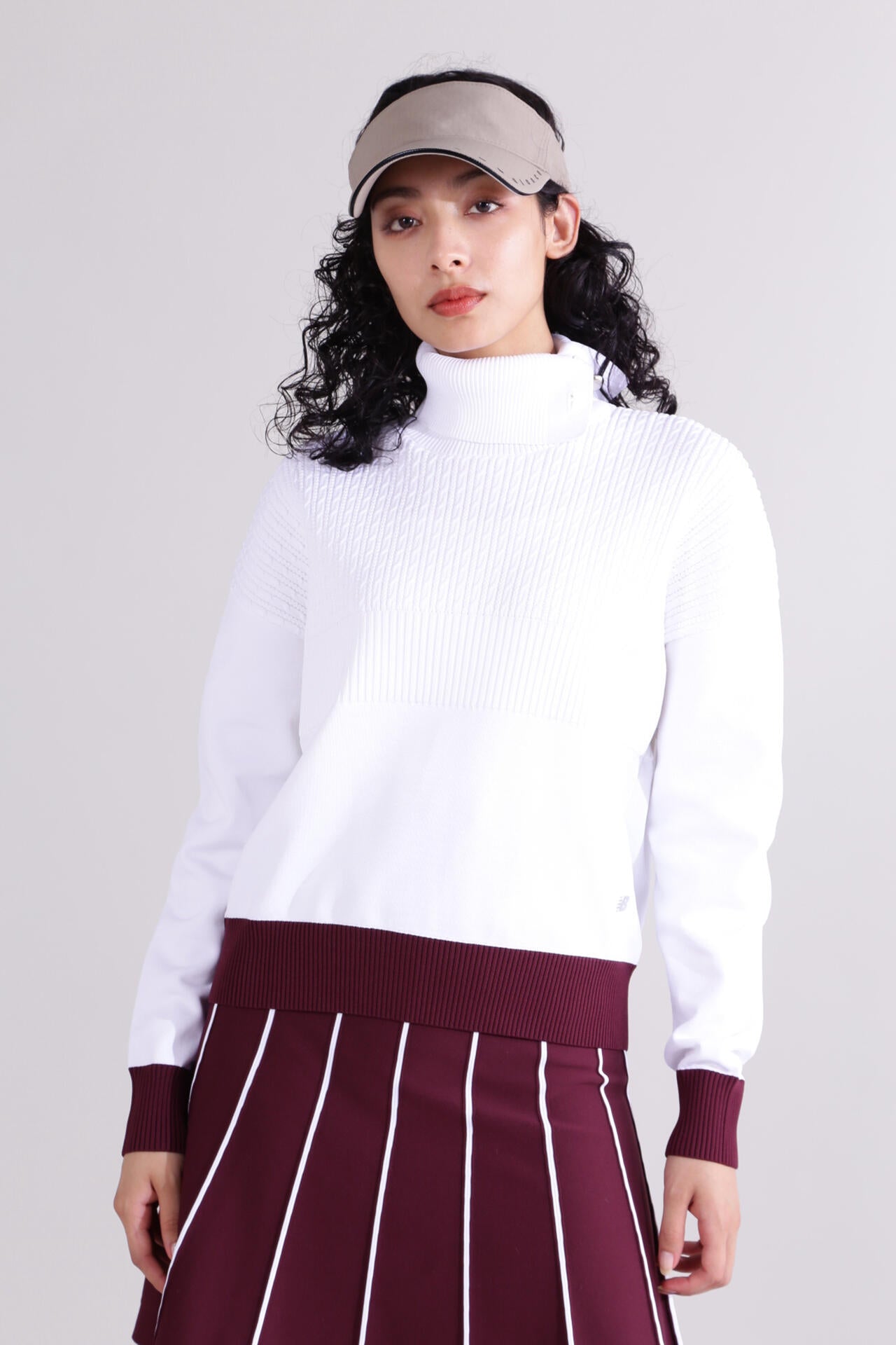 【直営店舗限定】タートルネック ニット プルオーバー (WOMENS)