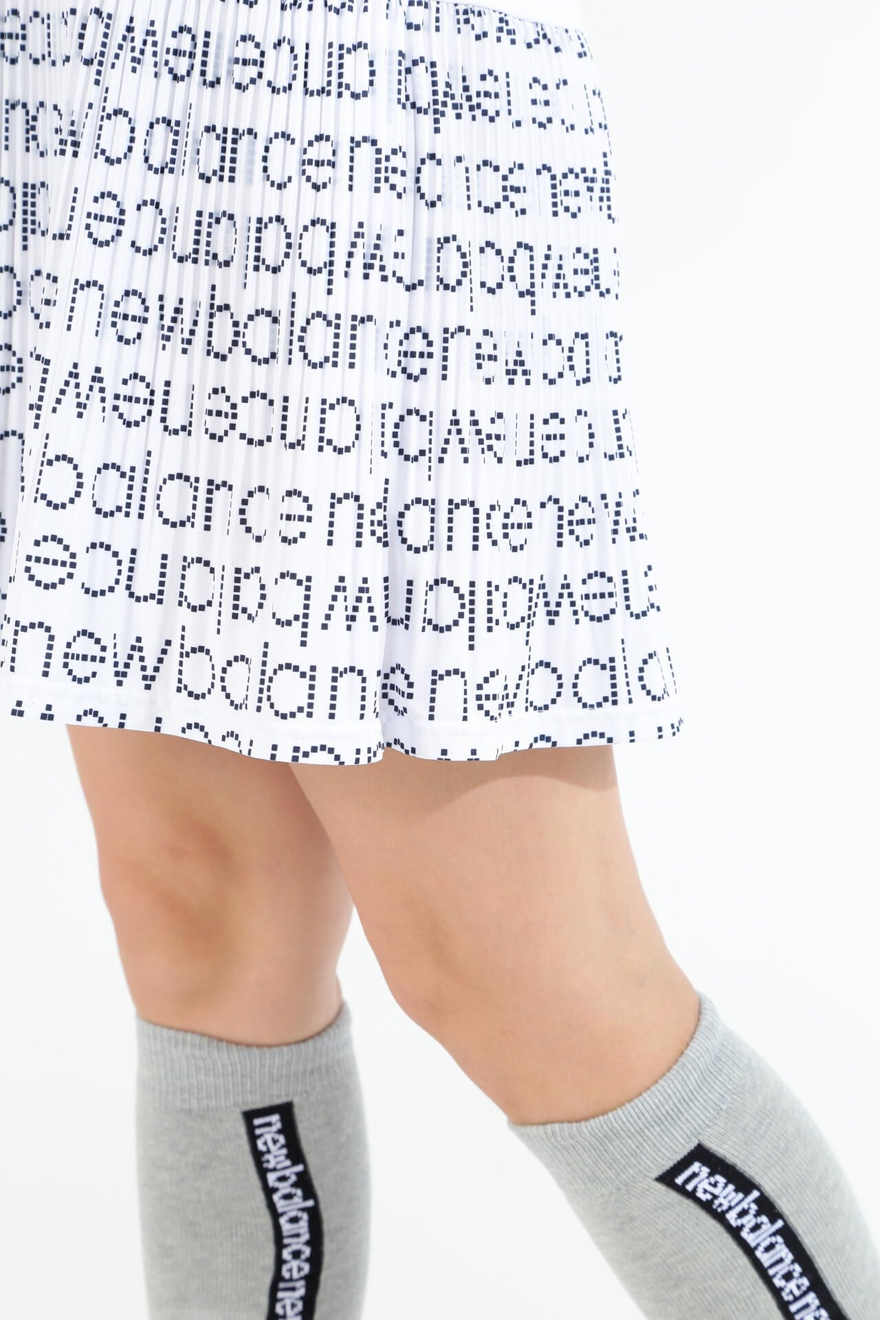 ピクセルロゴ 半袖 ハーフジップ ワンピース (WOMENS SPORT) | new