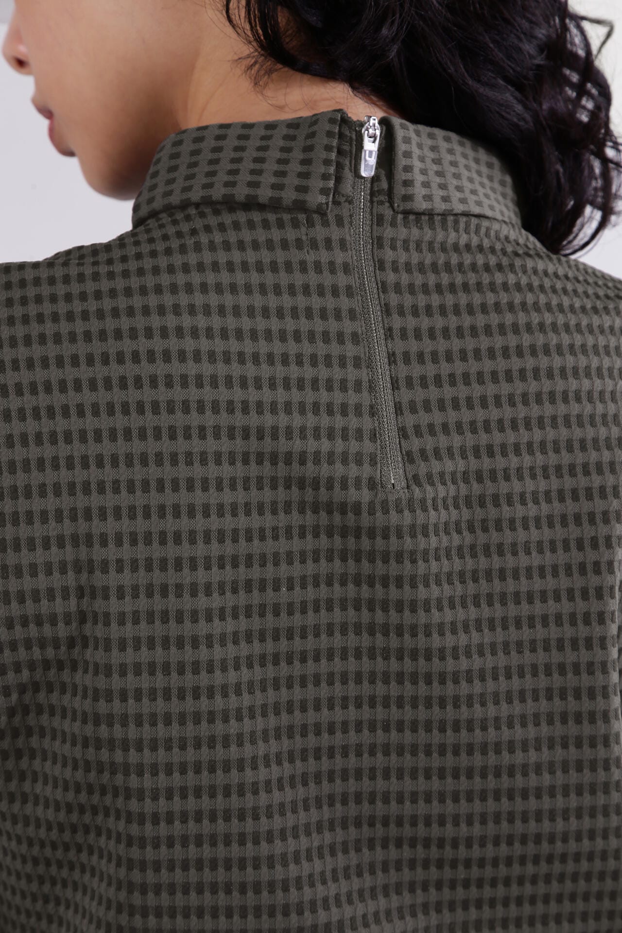 【直営店舗限定】ワッフル×サテン カラーシャツ (WOMENS)