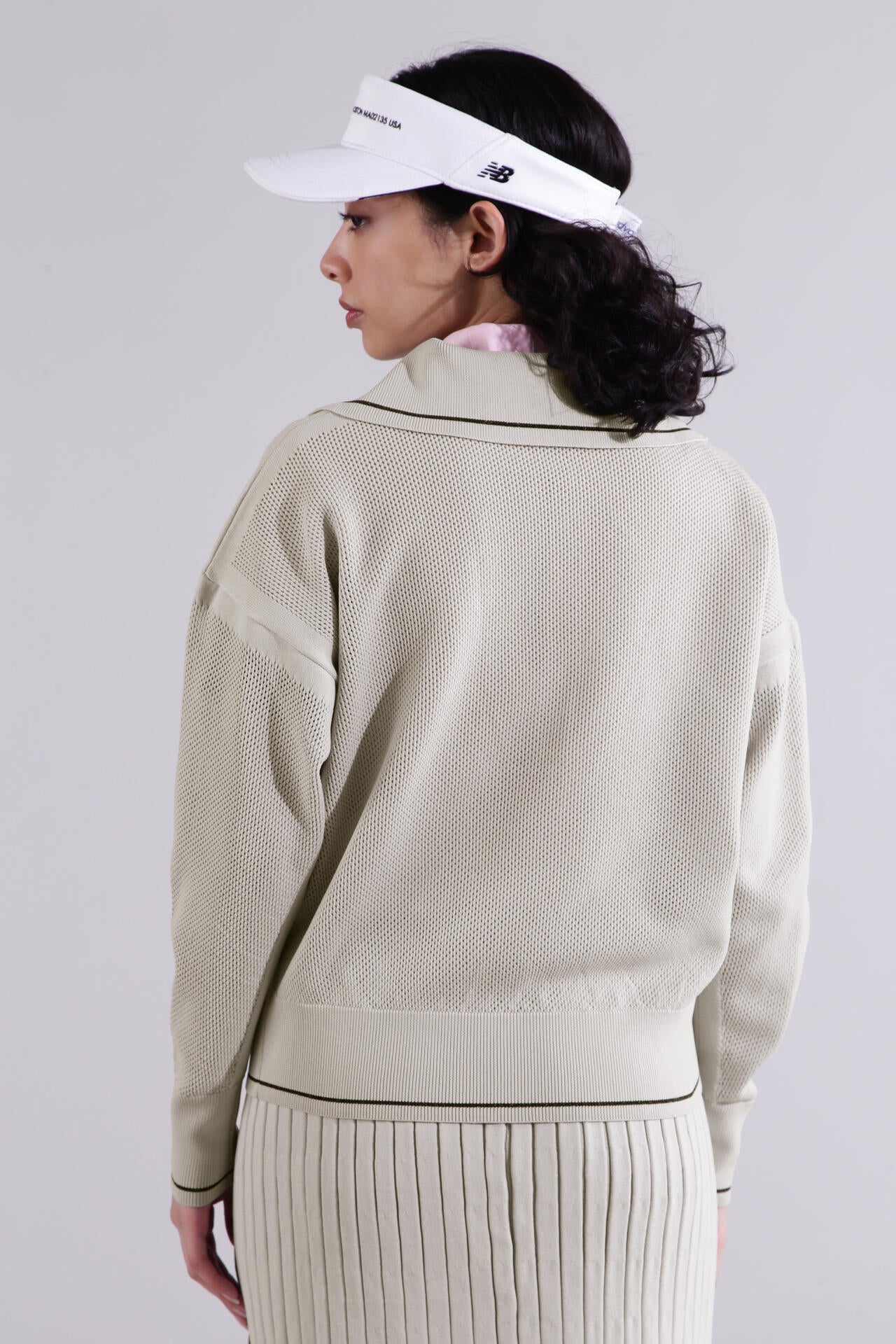 【グレー1】オープンカラー ニット プルオーバー (WOMENS) 直営店舗限定】オープンカラー ニット プルオーバー (WOMENS) | new