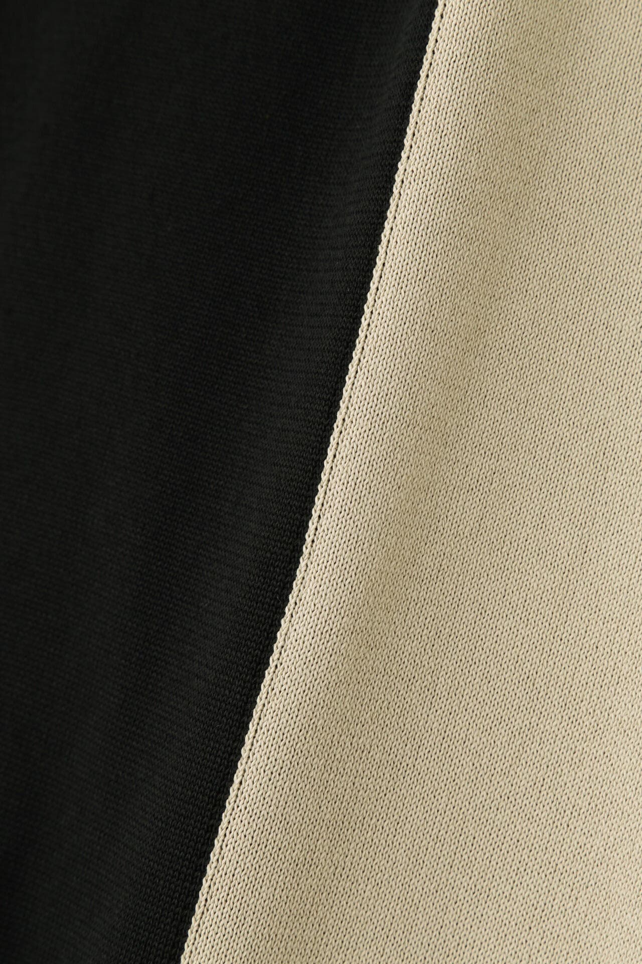 【直営店舗限定】半袖 モックネック ニット プルオーバー (MENS)