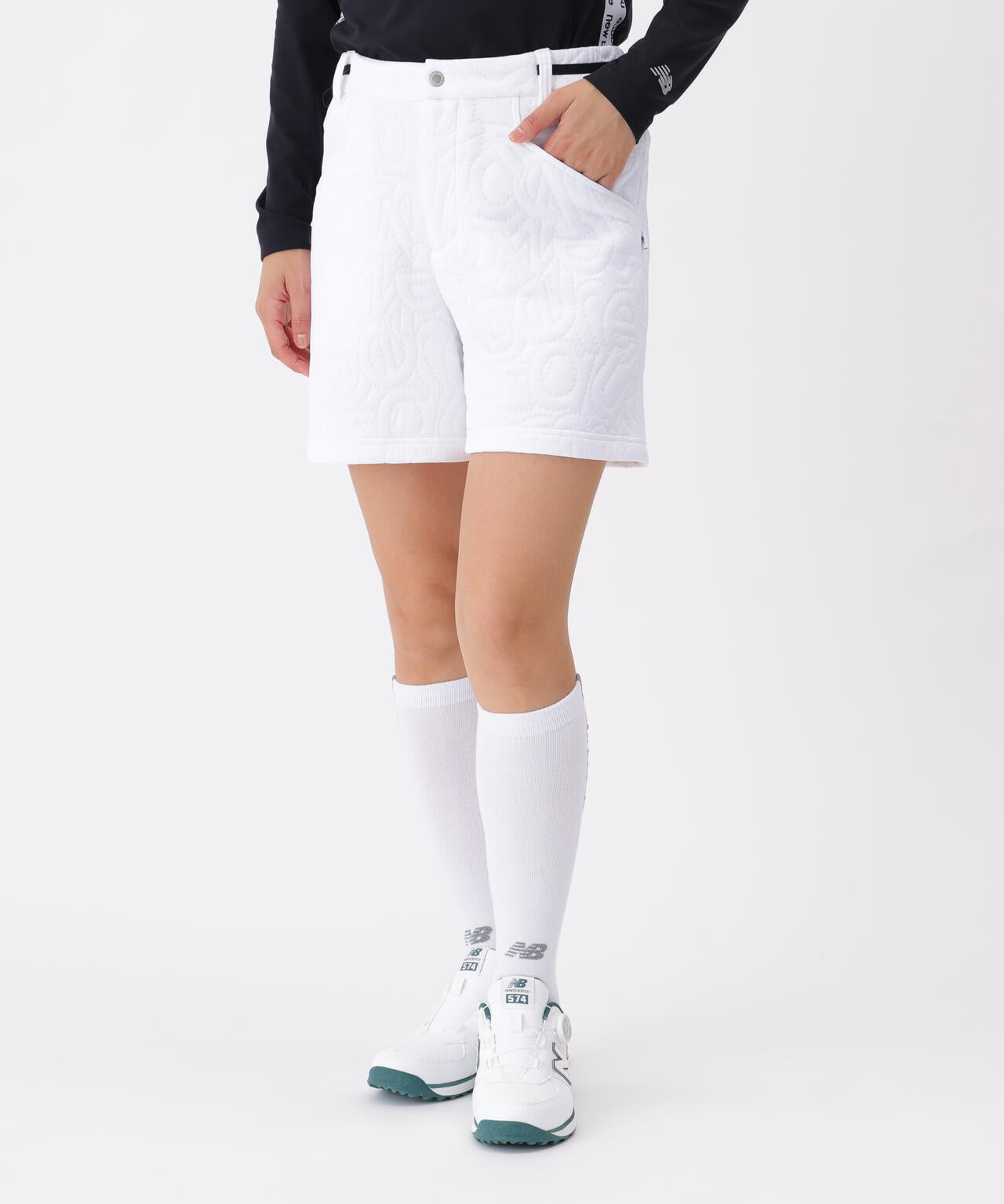 新品未使用 ニューバランスゴルフ キュロット スカート ホワイト サイズ2 フローティングロゴキルト テクスチャーキュロット (WOMENS) | new