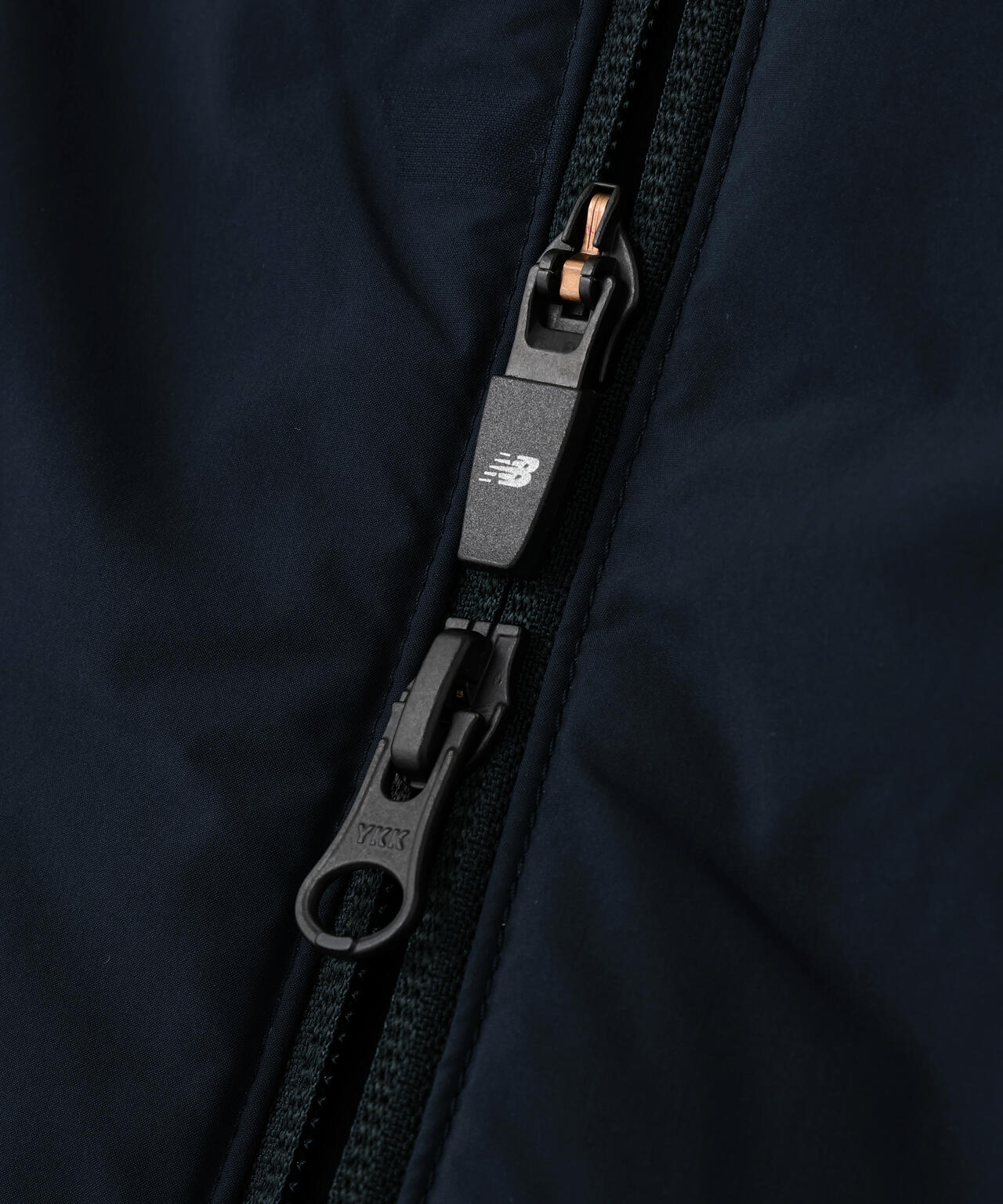 撥水 ストレッチ ライトダウン フルジップ ベスト (MENS) | new