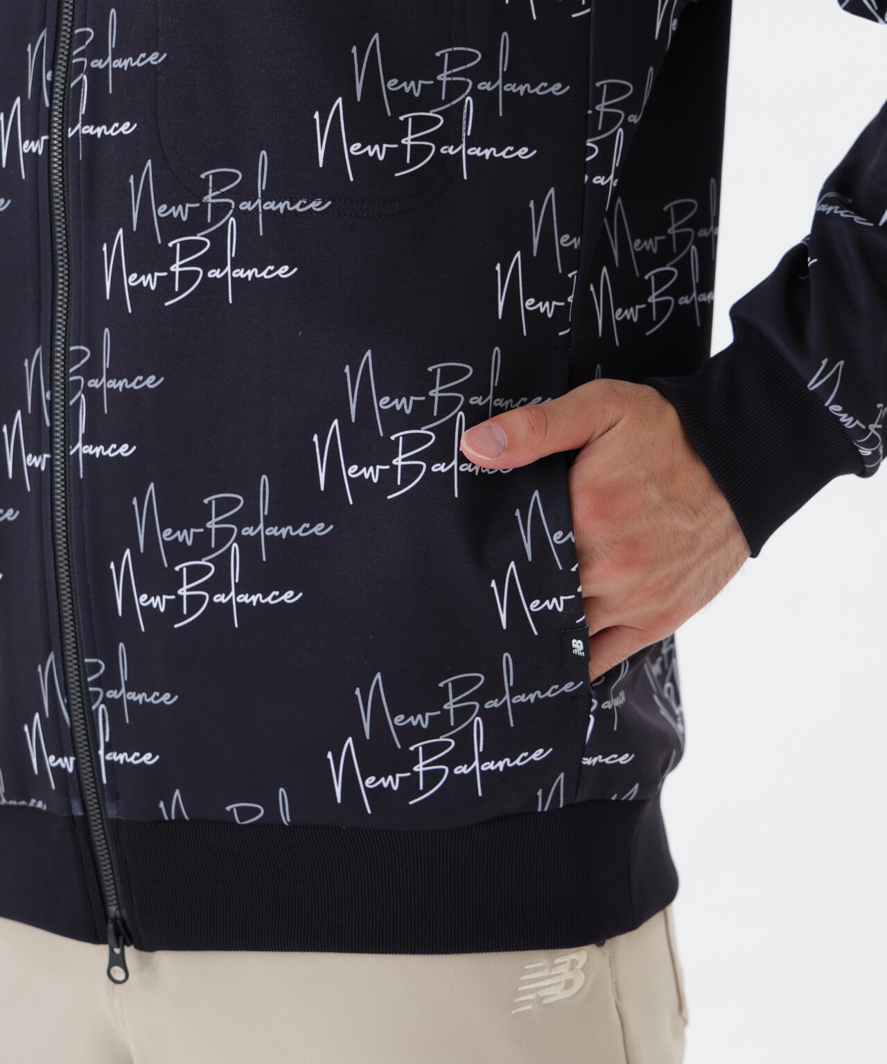New Balance golfニューバランス2024スウェット プルオーバー new balance golf［ニューバランスゴルフ］光吸収発熱ロゴキルト