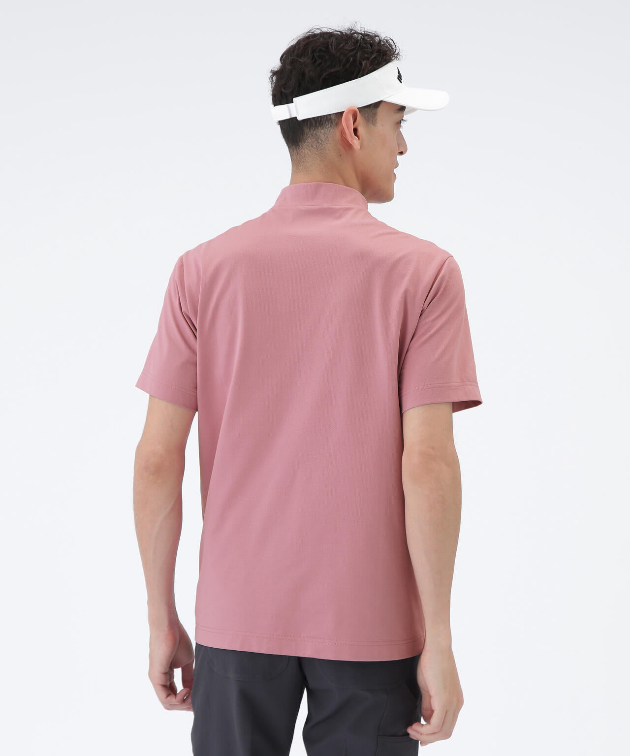 ロゴジオメトリック柄 半袖 モックネック プルオーバー (MENS)