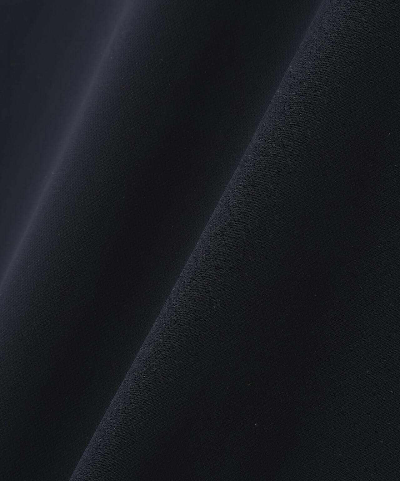 【直営店舗・公式オンライン限定】ロゴジオメトリック柄 ハーフスリーブ モックネック プルオーバー (MENS)