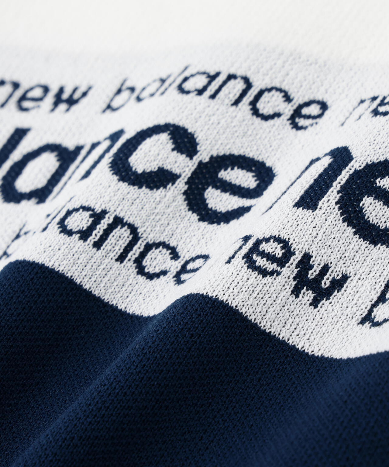 ロゴライン 軽量 ハーフジップ スタンド ニット プルオーバー (MENS)