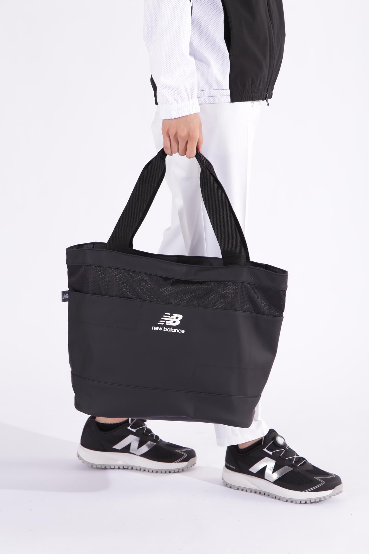 シューズ収納ポケット付き トートバッグ (UNISEX) | new balance golf