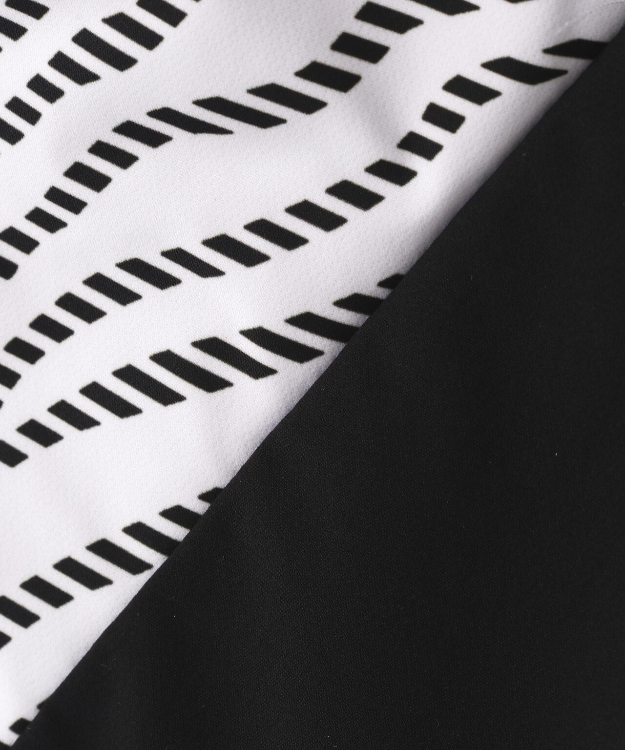 袖脱着 2WAY ハーフジップ プルオーバー フーディー (WOMENS)