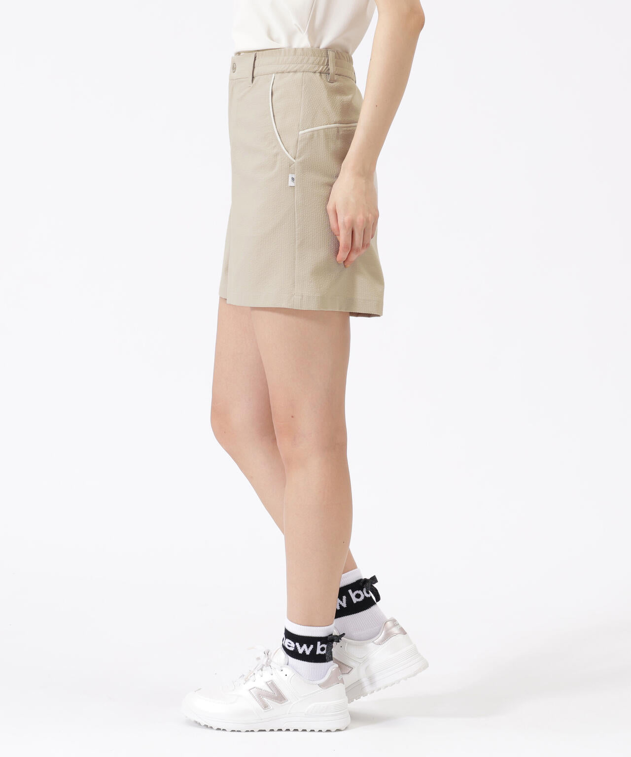 ニューバランスゴルフ 新品未使用 キュロット ゴルフ golf（ニューバランス balance new | (WOMENS) キュロット サイズ2 ホワイト スカート レディースウェア