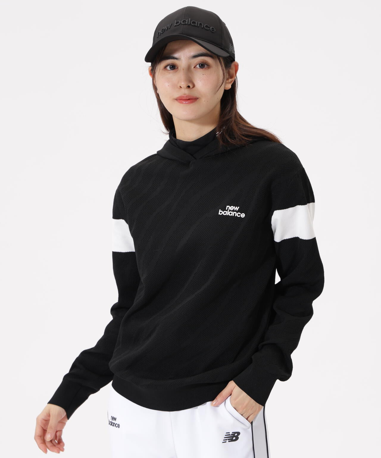 ゼブラ柄 ニット プルオーバー フーディー (WOMENS) | new balance