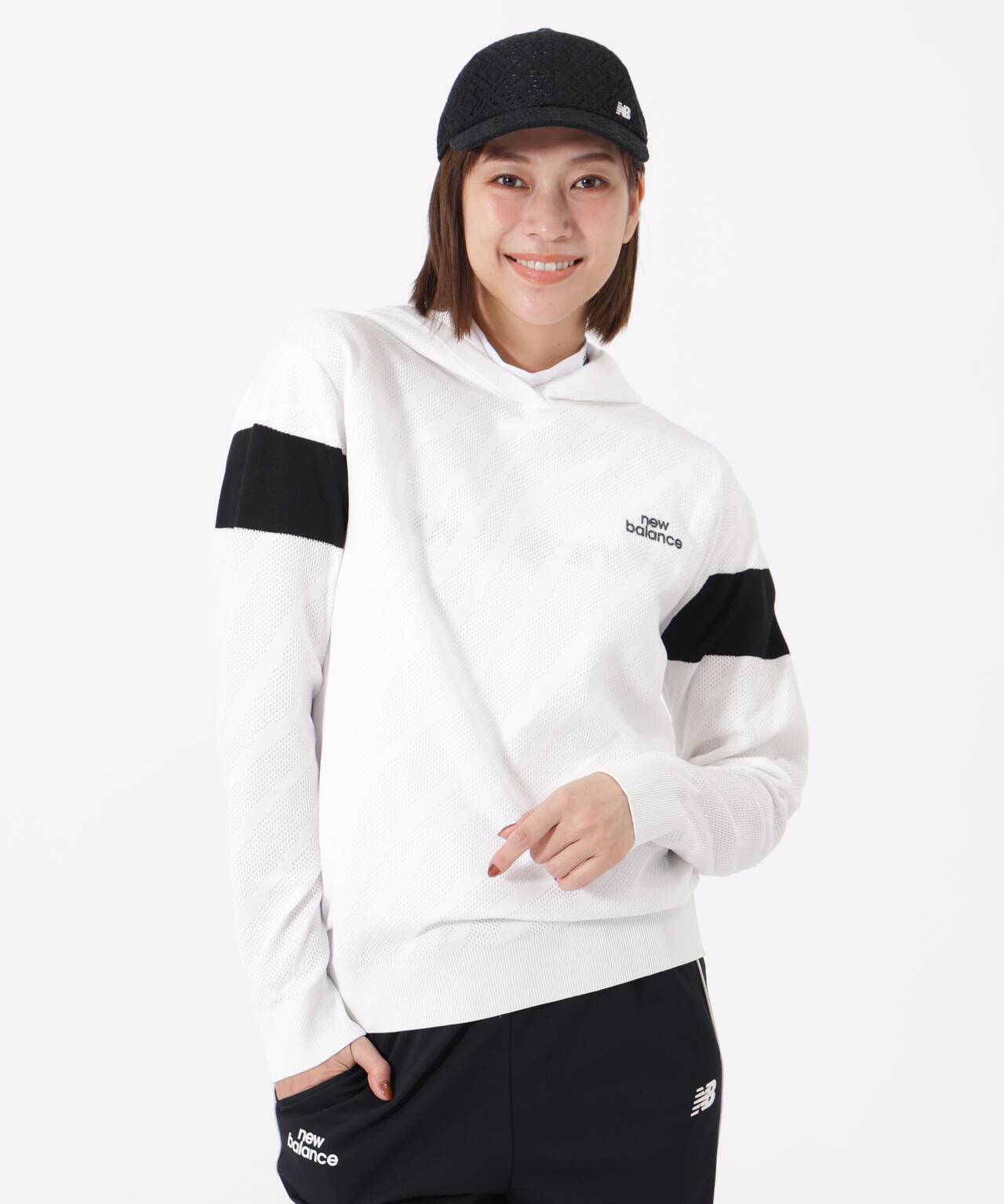 ニューバランスゴルフ ニットプルオーバーとスカートのセットアップ ゼブラ柄 ニット プルオーバー フーディー (WOMENS) | new balance