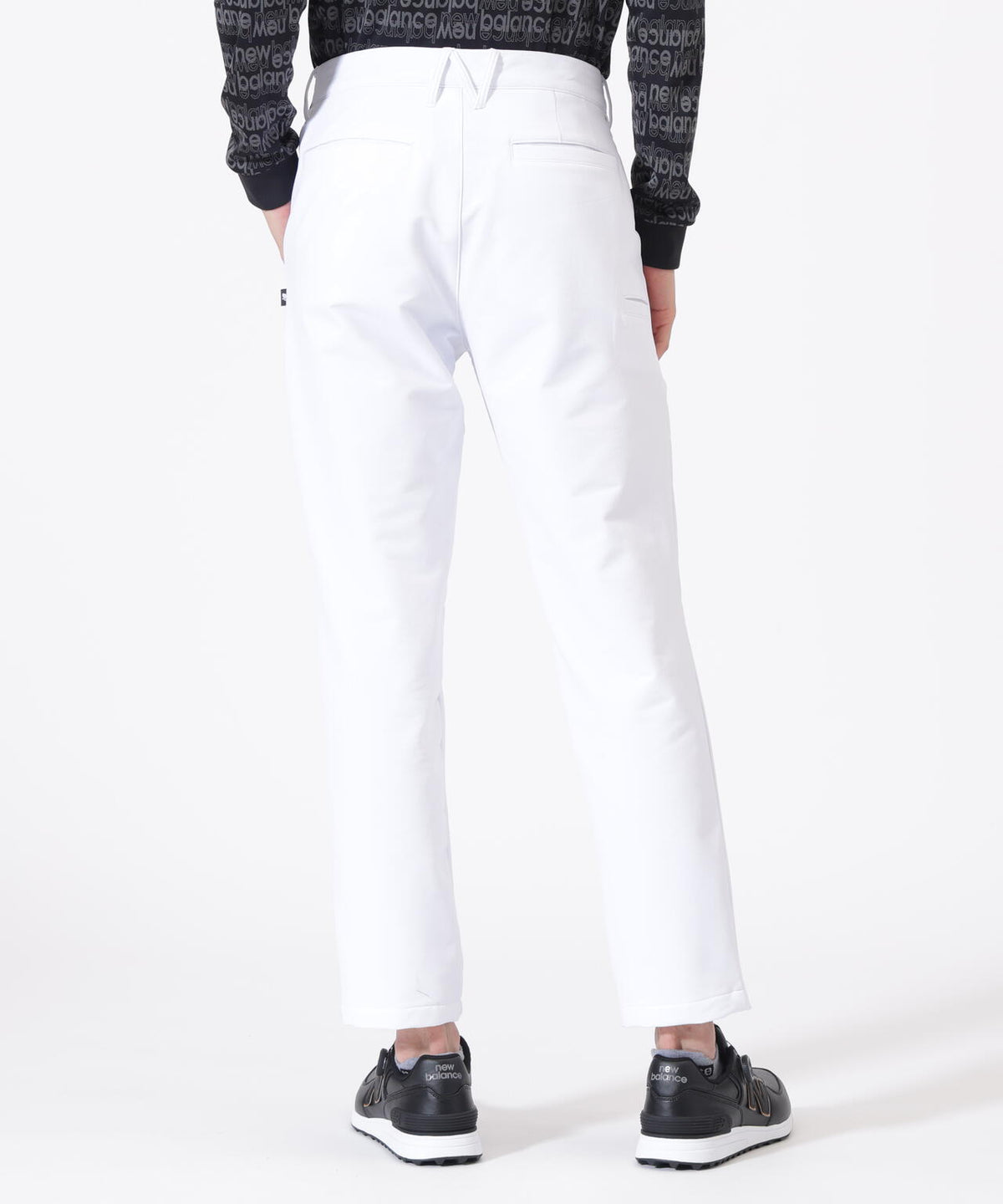 Height: 185cm    Chest: 81cm   Waist: 68cm　Hips: 90cm 着用サイズ：5