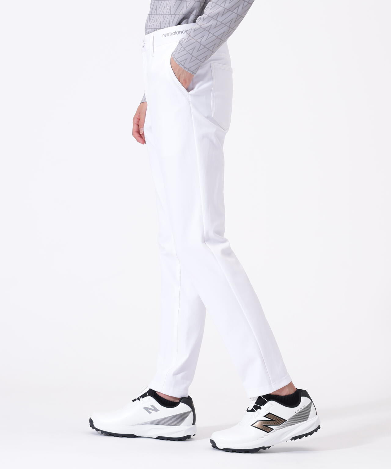 Height: 185cm    Chest: 81cm   Waist: 68cm　Hips: 90cm 着用サイズ：5