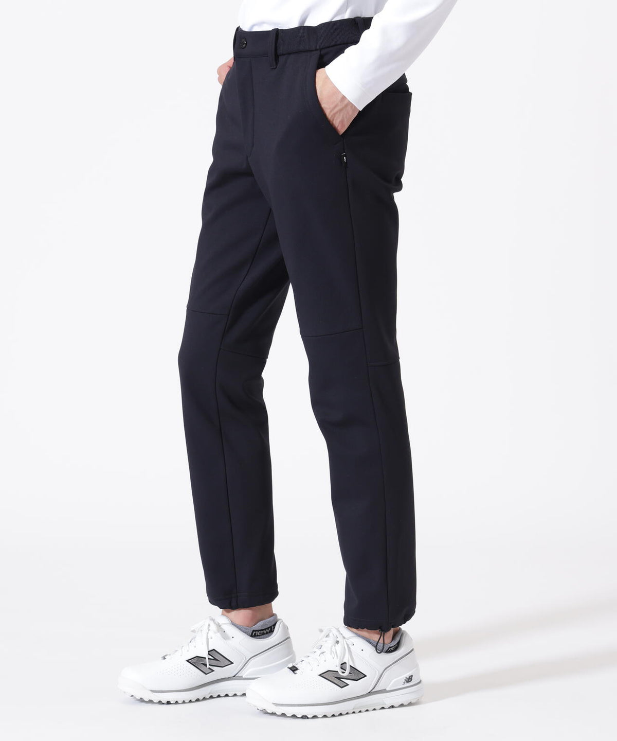 Height: 185cm    Chest: 81cm   Waist: 68cm　Hips: 90cm 着用サイズ：5