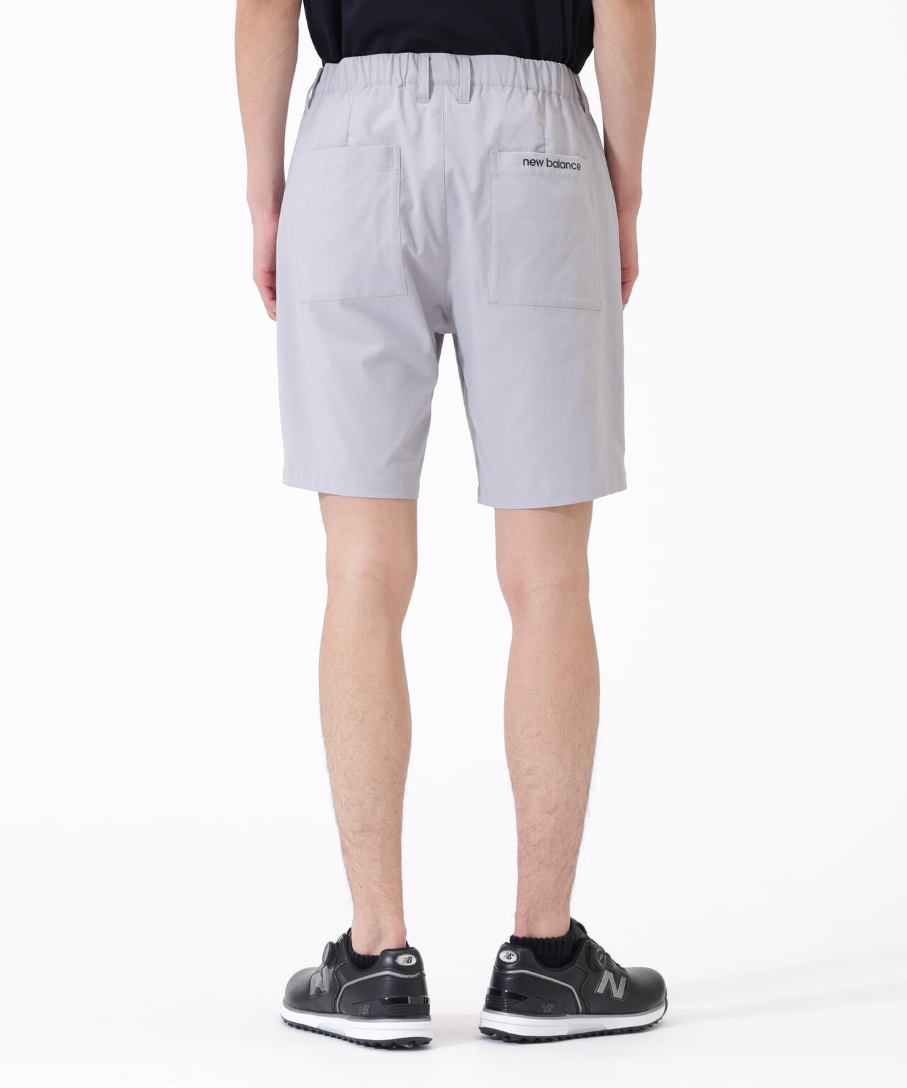Height: 185cm    Chest: 81cm   Waist: 68cm　Hips: 90cm 着用サイズ：5