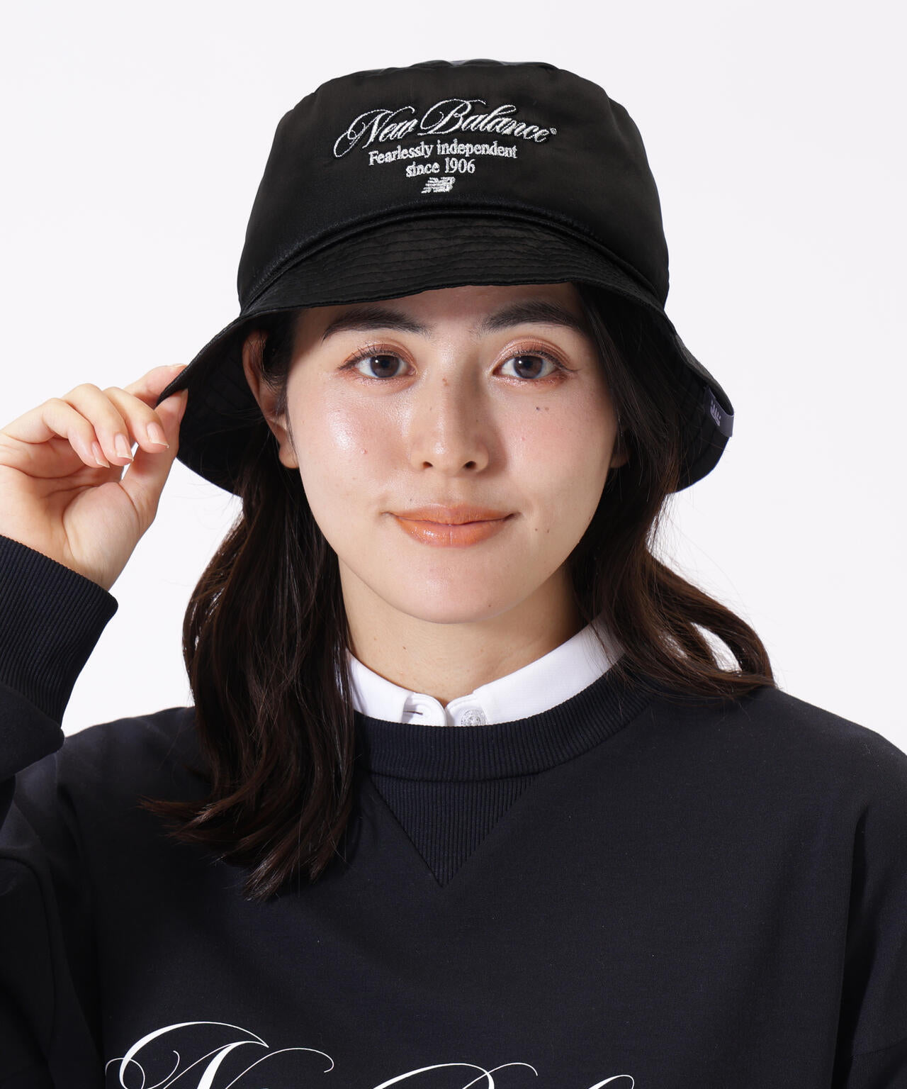 サテン バケットハット (WOMENS) | new balance golf（ニューバランス