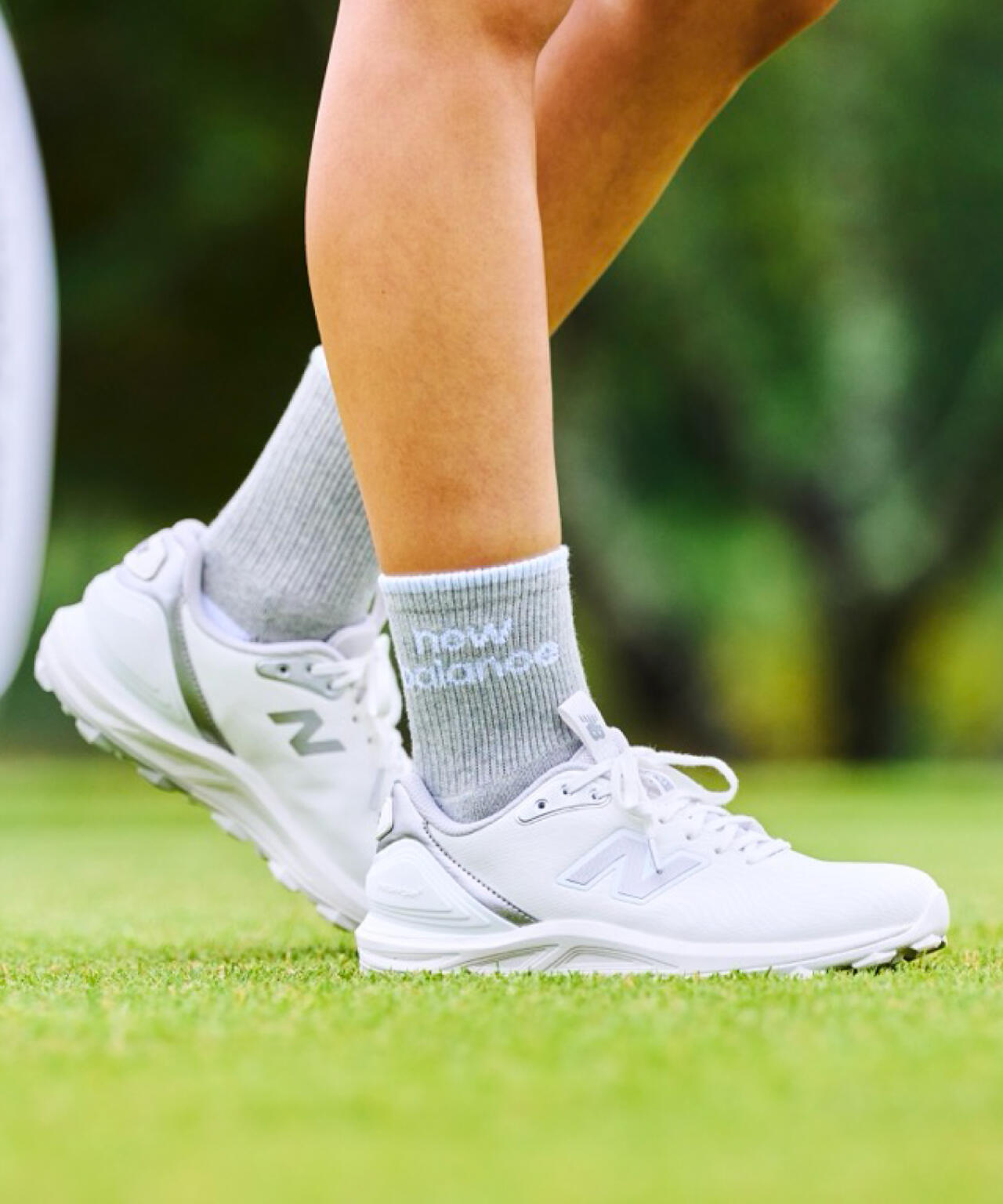 UG2500LA スパイクレスシューズ (UNISEX)